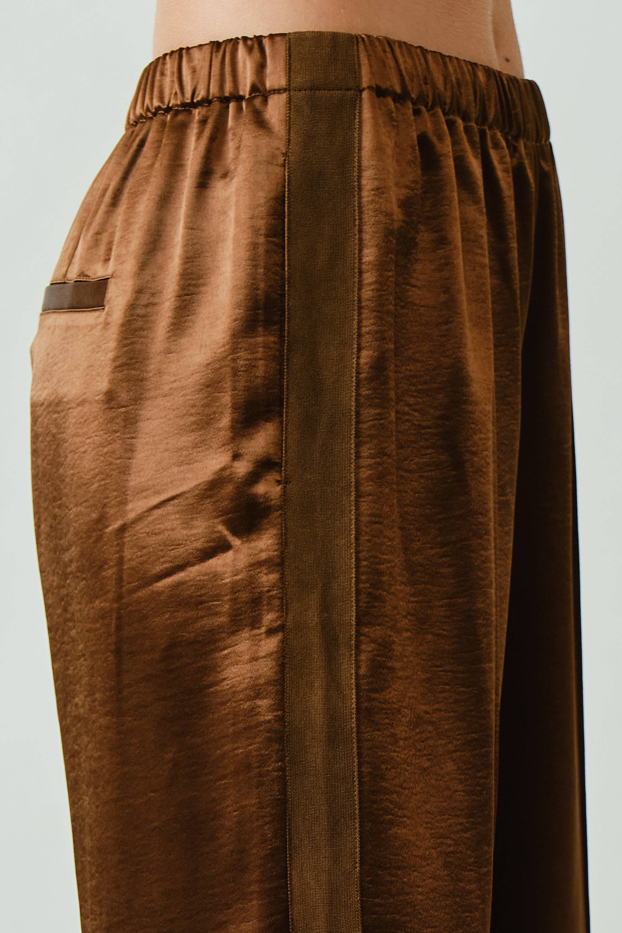 Textured Heavyweight Satin Comfy Pants