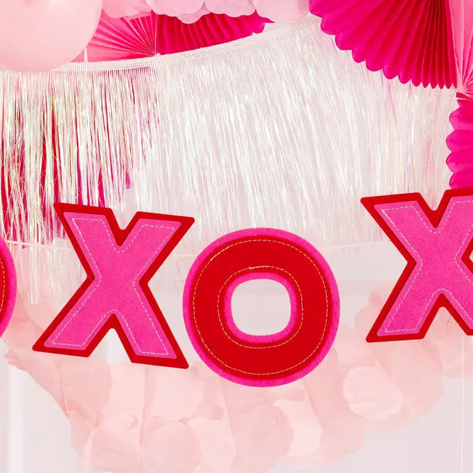 Felt XO Banner