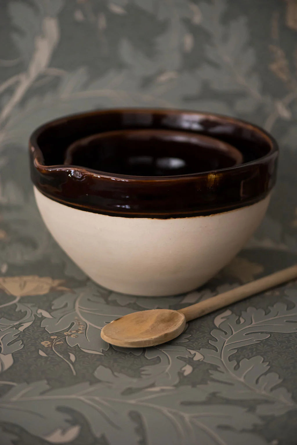 Heritage Stoneware Large Bowl