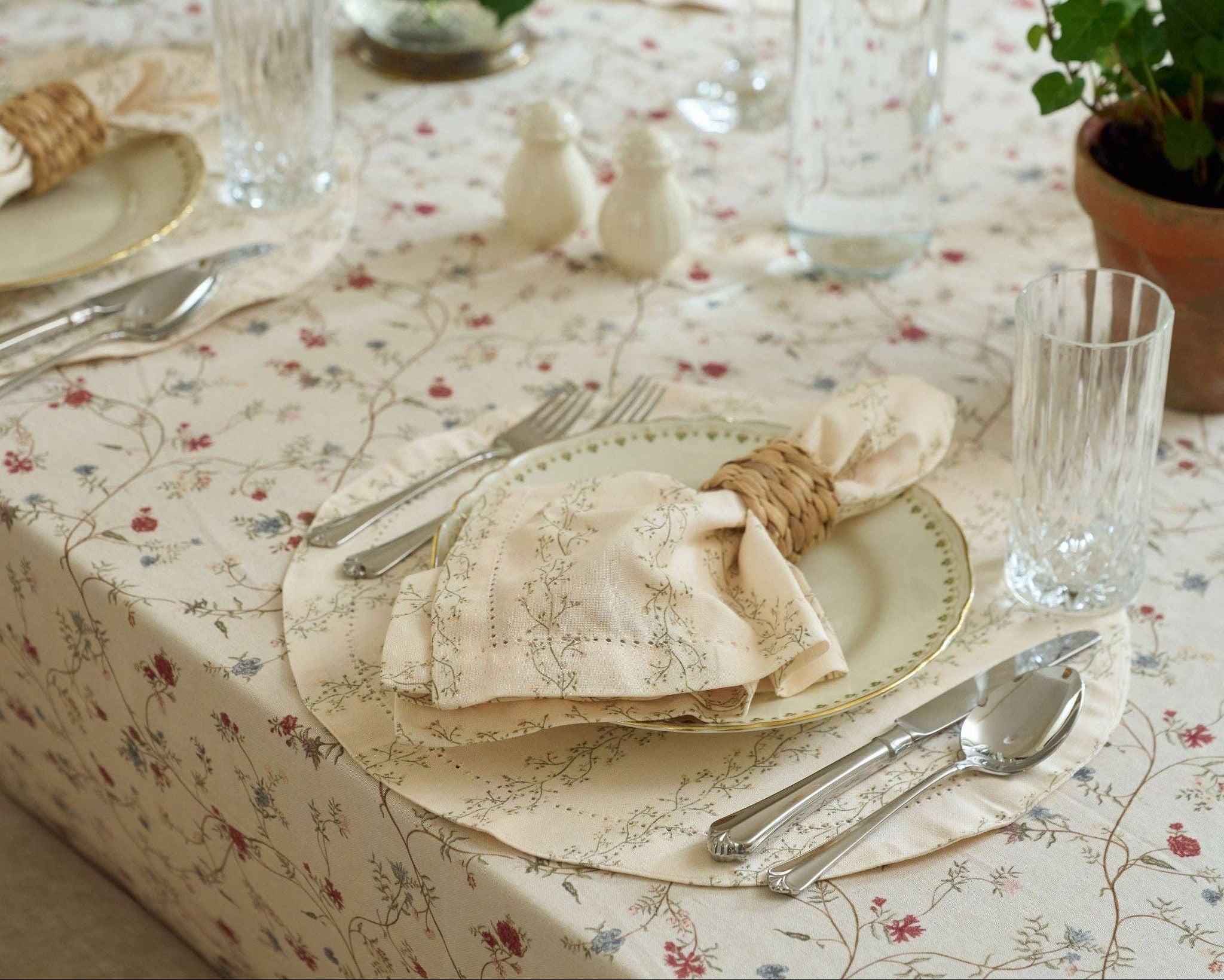 Floral Cotton Tablecloth