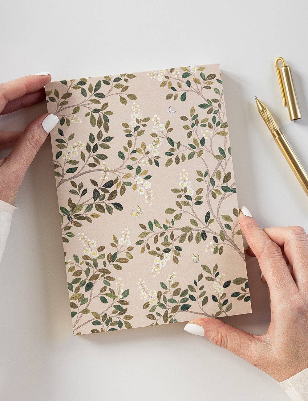 White Blossoms Notepad Desktop
