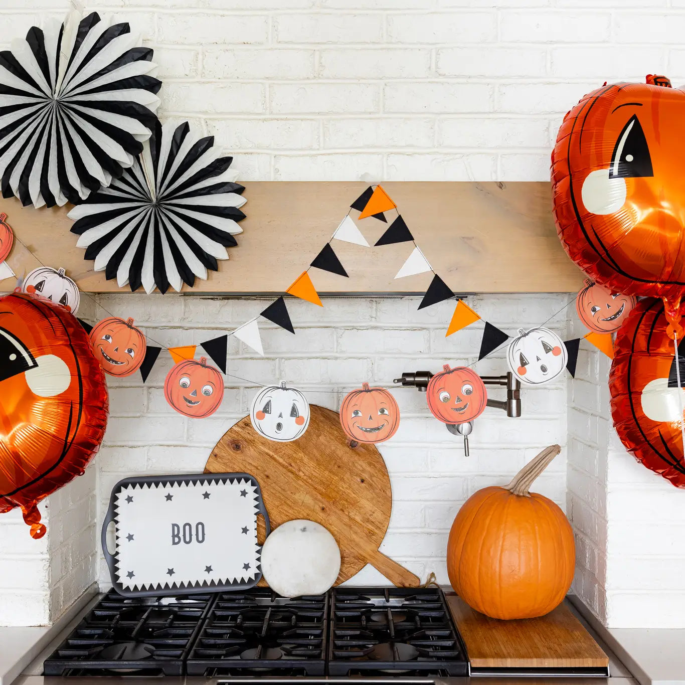 Vintage Halloween Pumpkins and Felt Pennant Banner