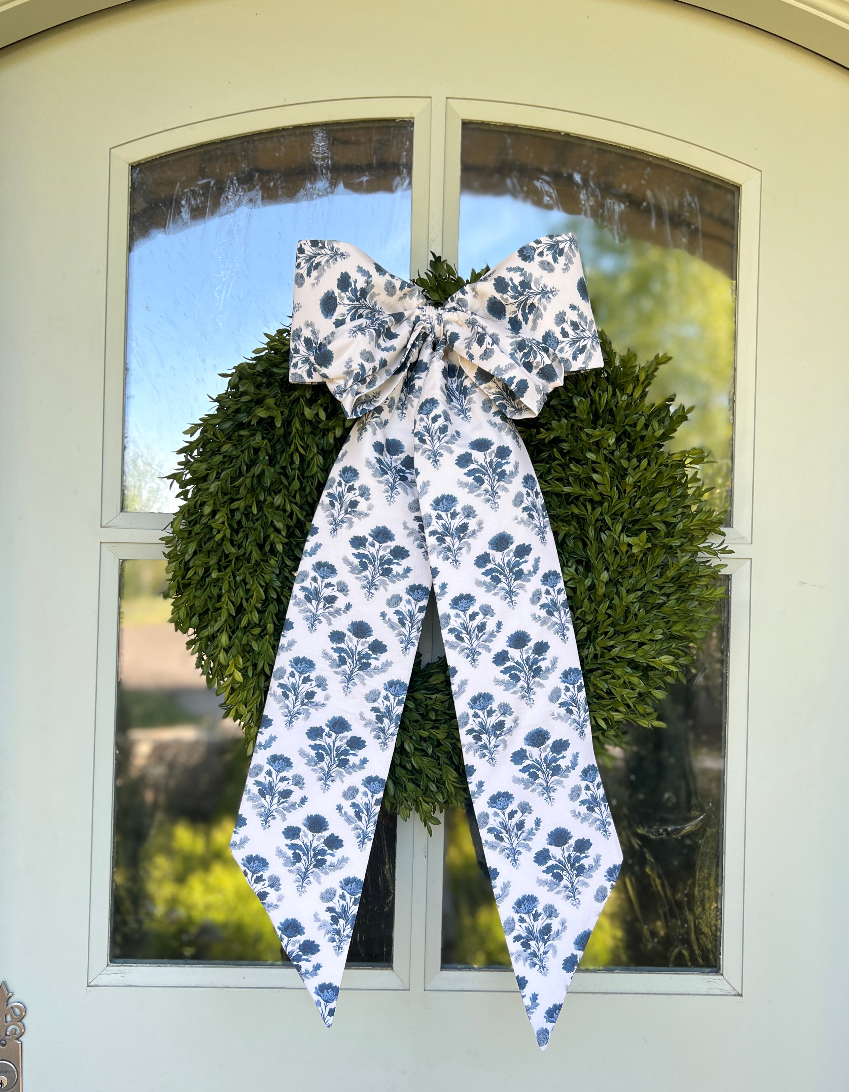 Hampton Garden Wreath Bow