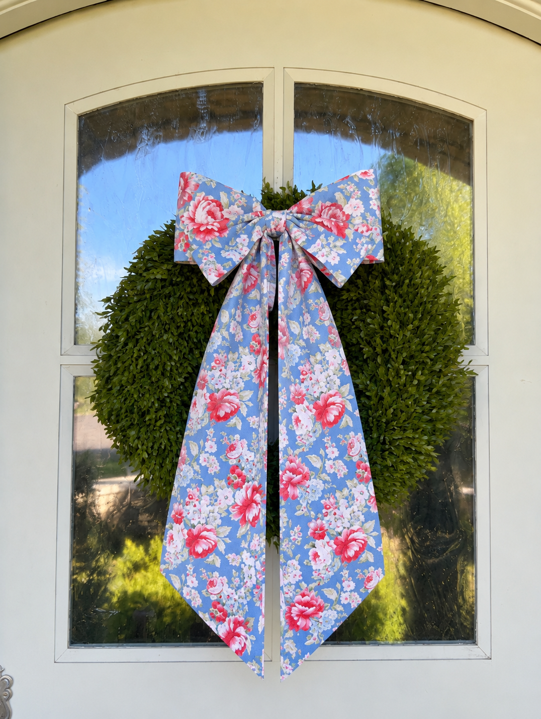 Newport Floral Wreath Bow