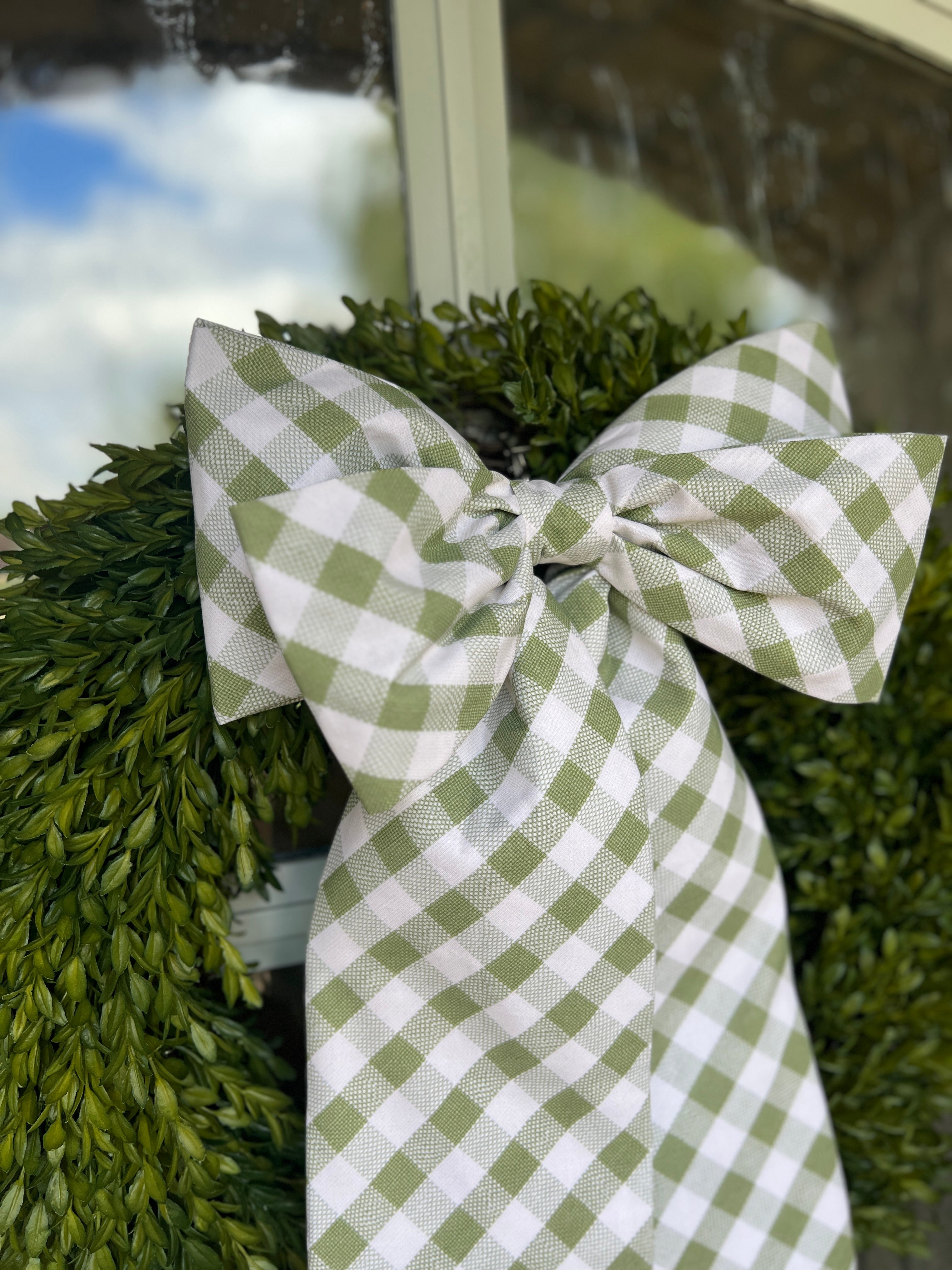 Bristol Check Fern Wreath Bow
