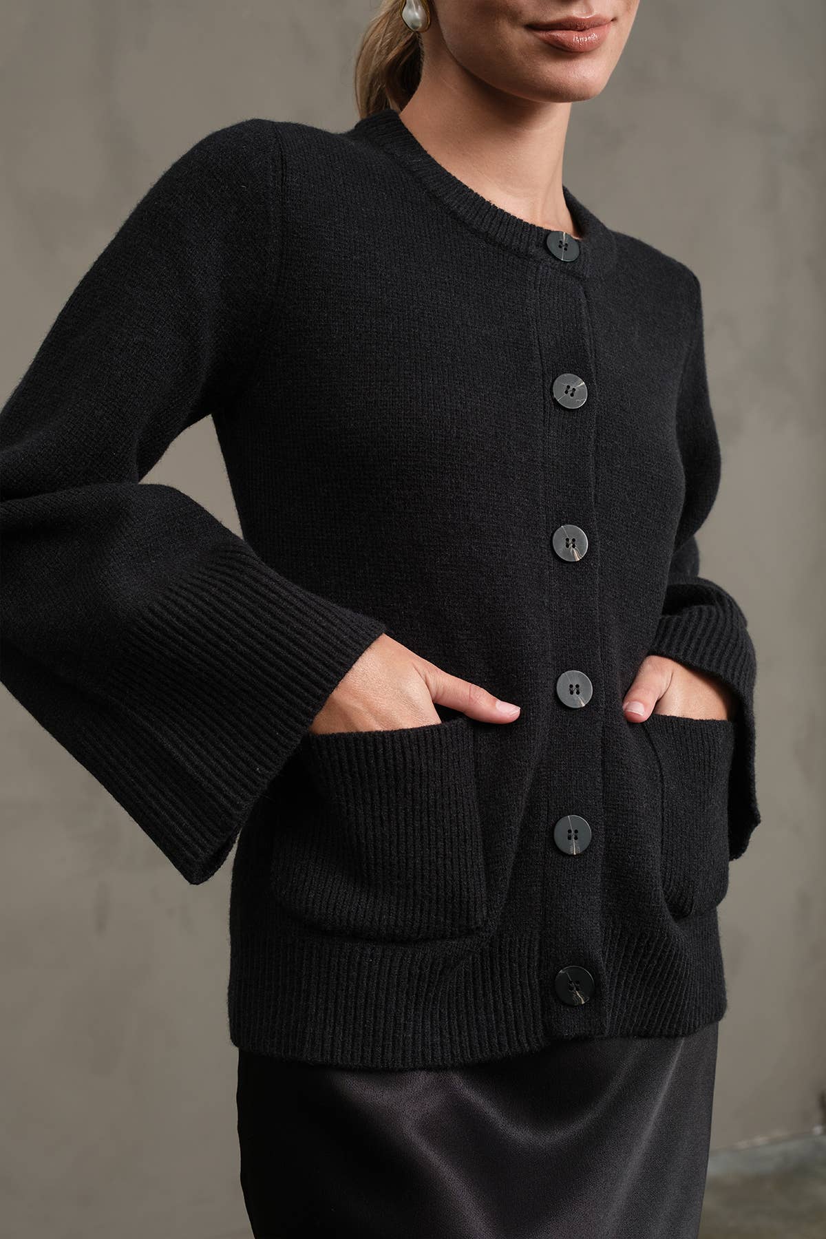 Classic Button-Up Knit Cardigan Black