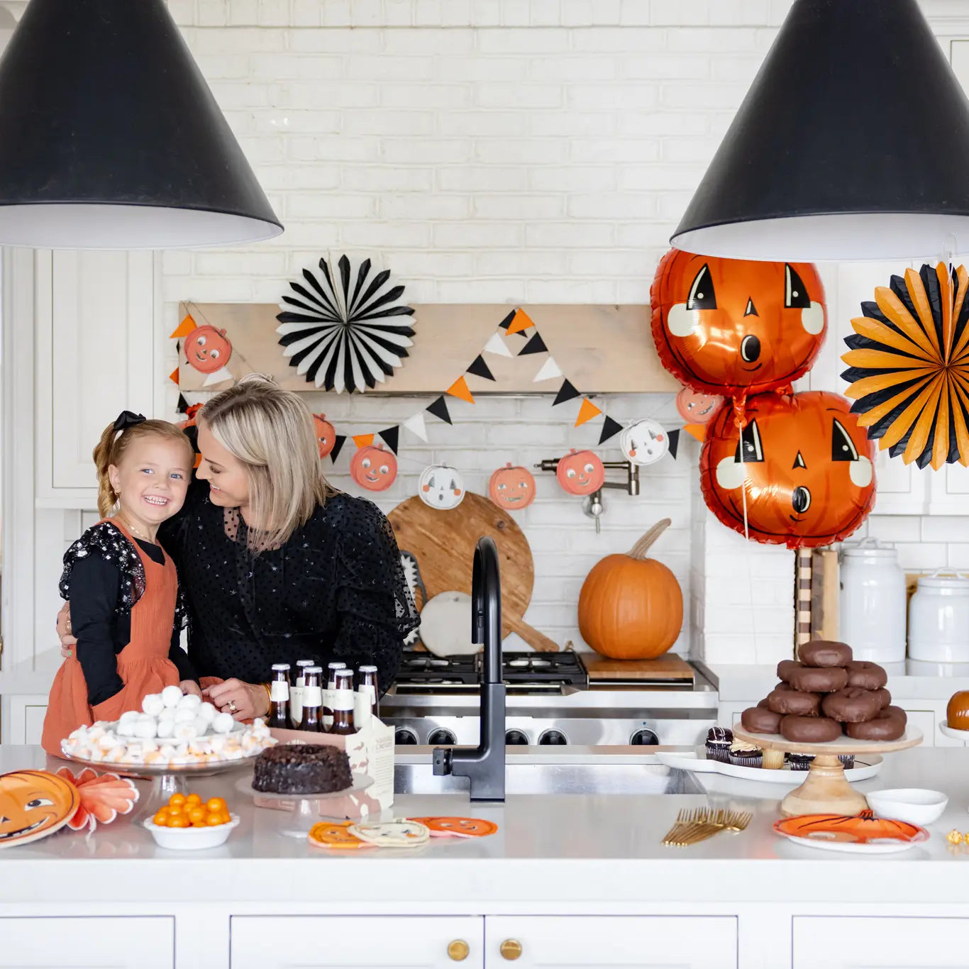 Vintage Halloween Pumpkins and Felt Pennant Banner