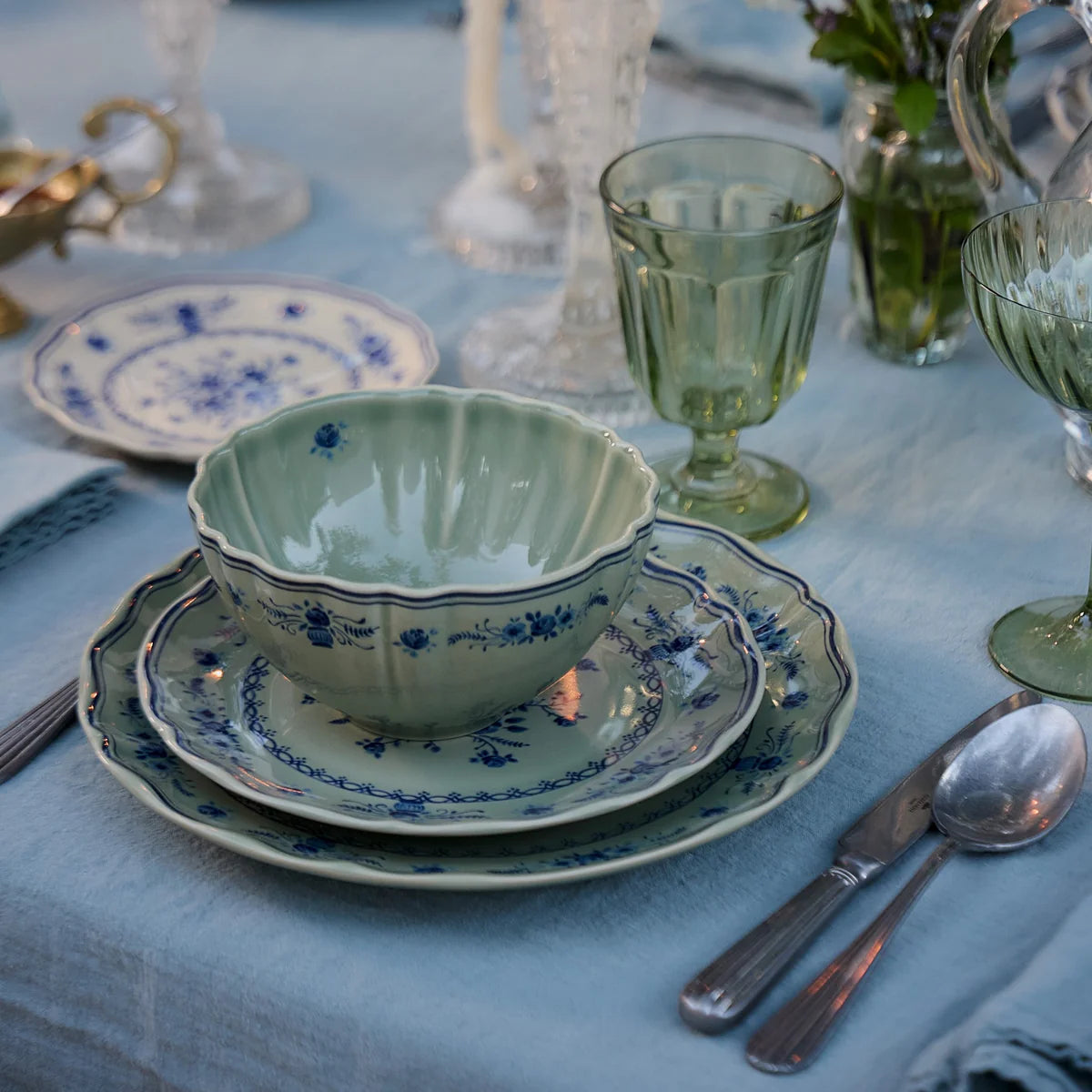 Vila Salad/Dessert Plate Set of 6