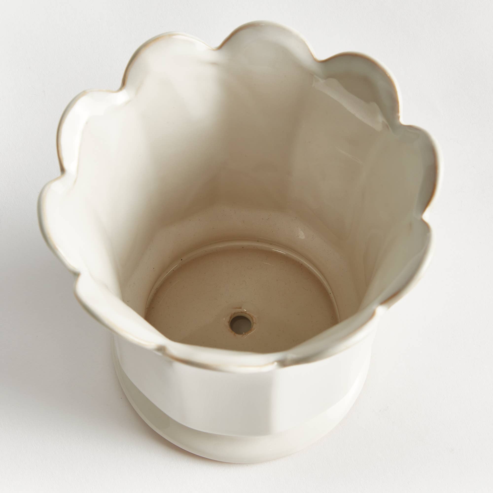 Maline Footed Pot Small