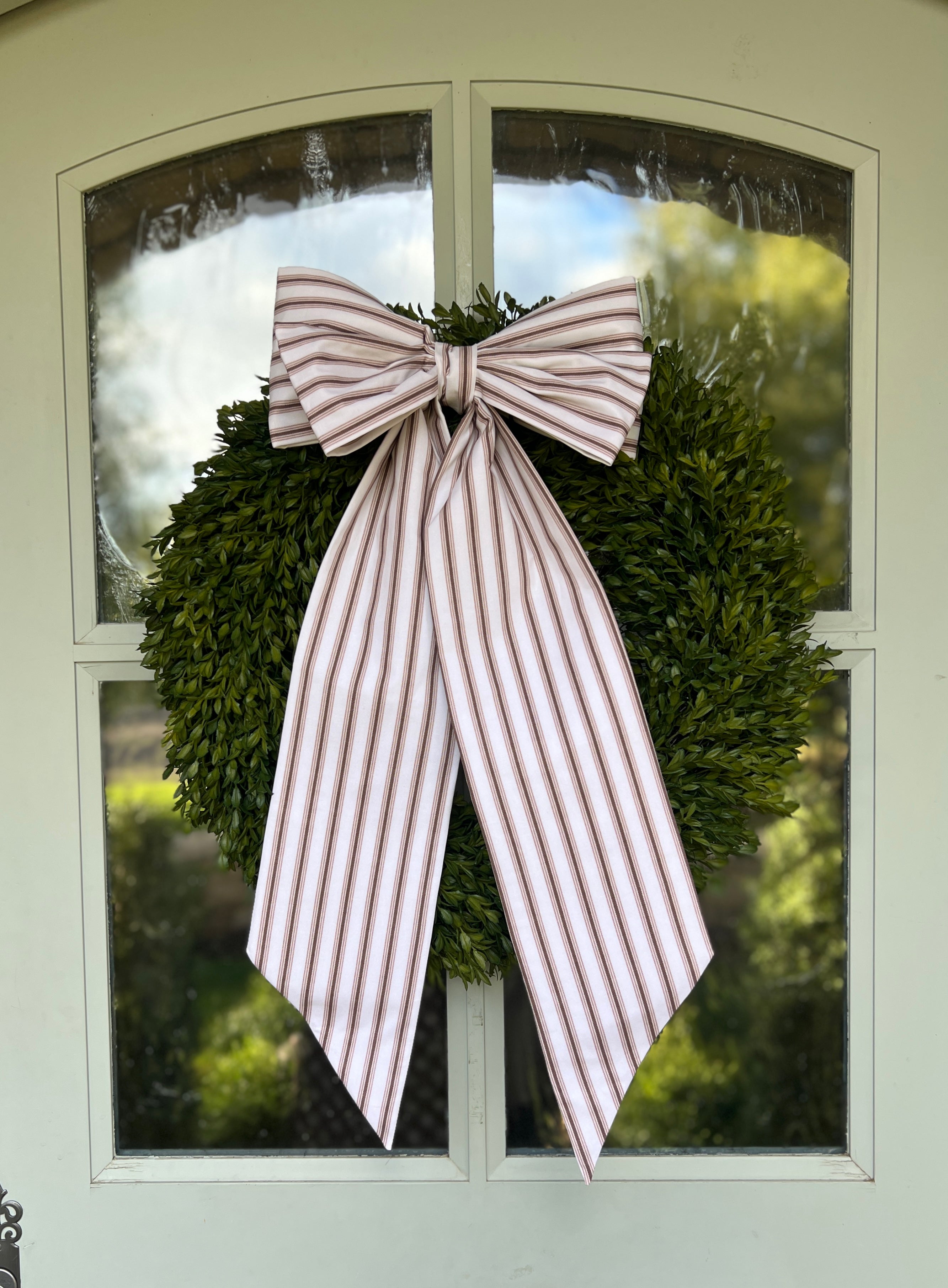 Sullivan Stripe Bramble Wreath Bow