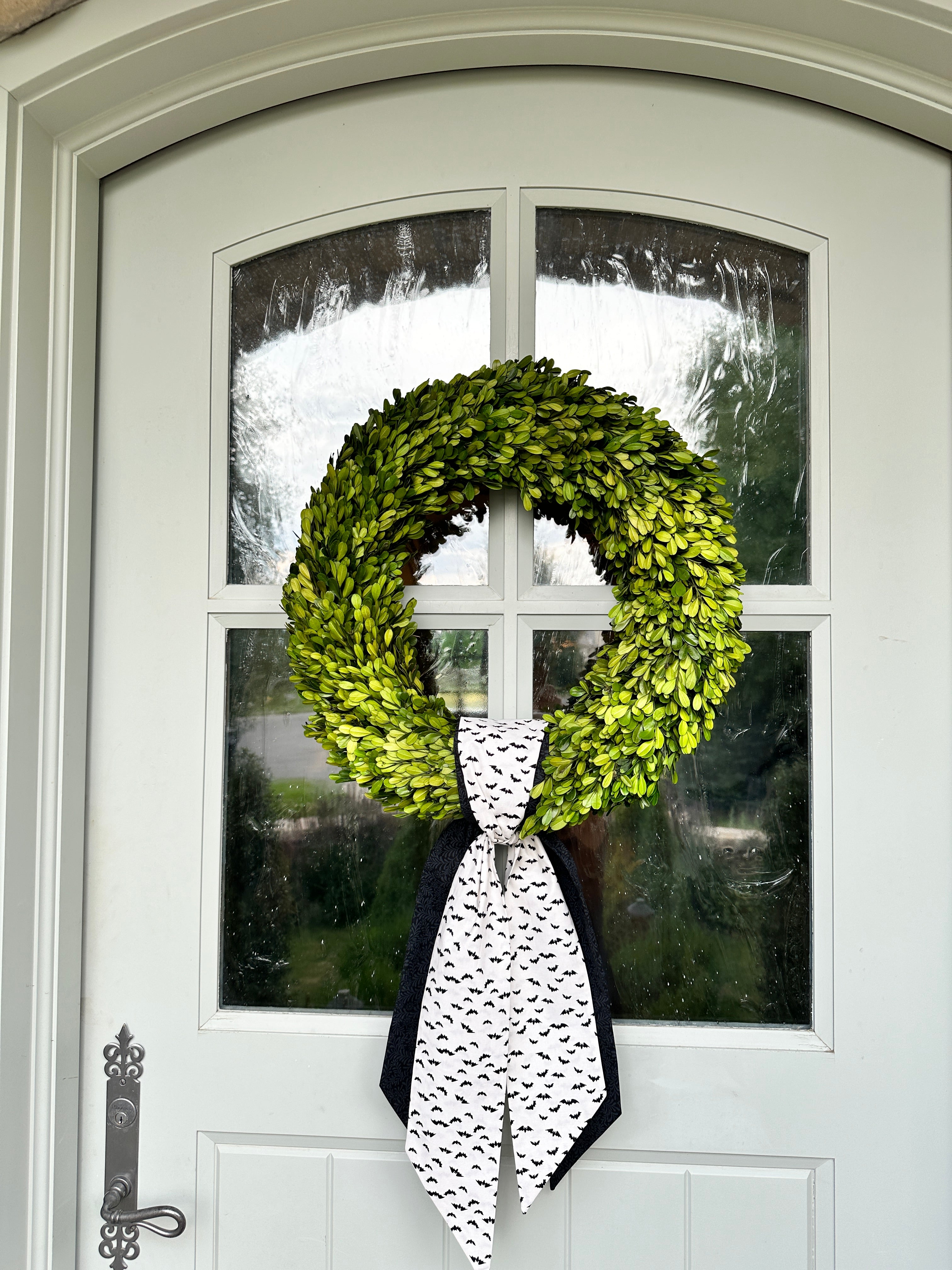 ROUND PRESERVED BOXWOOD WREATH