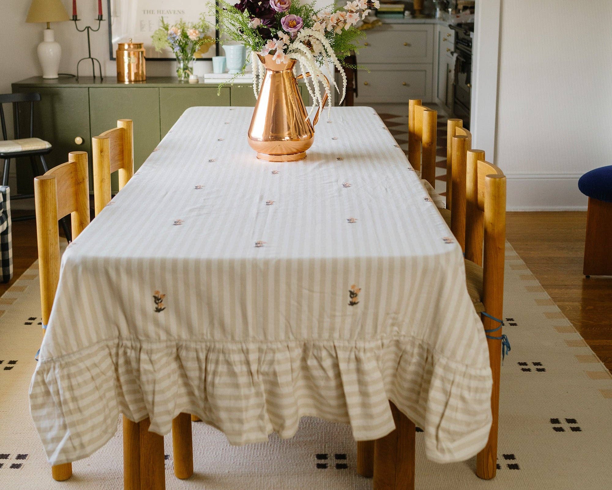 Oakley Ruffled Tablecloth