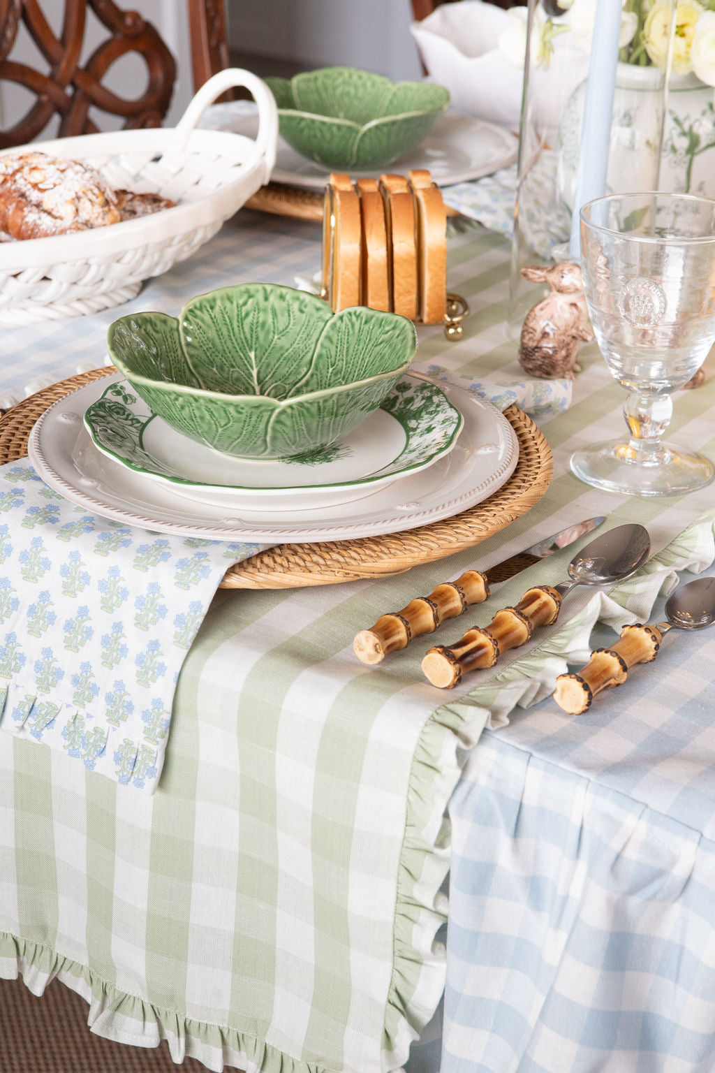 Dorothy Ruffled Dinner Napkin