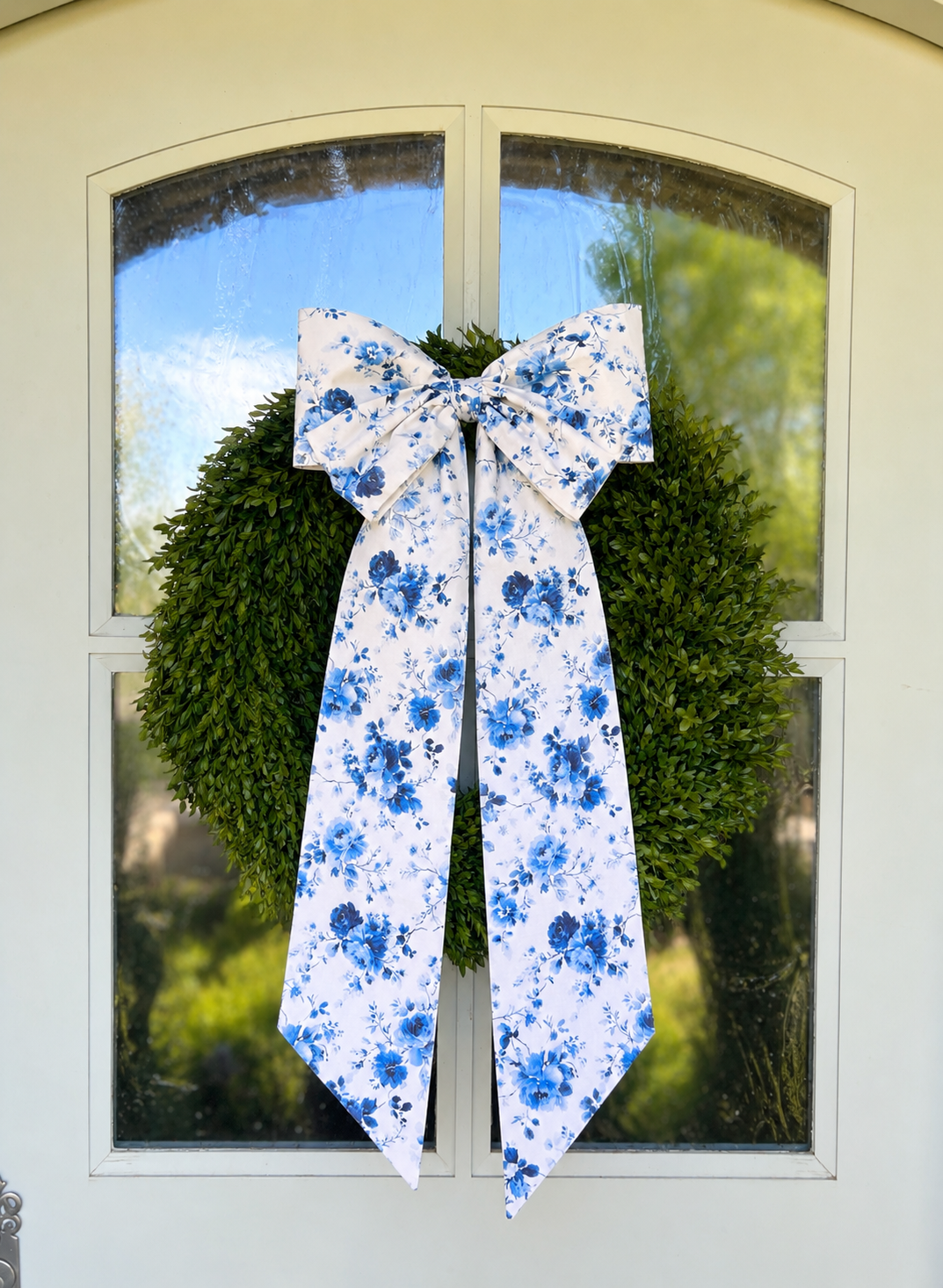 Sophia Floral Wreath Bow