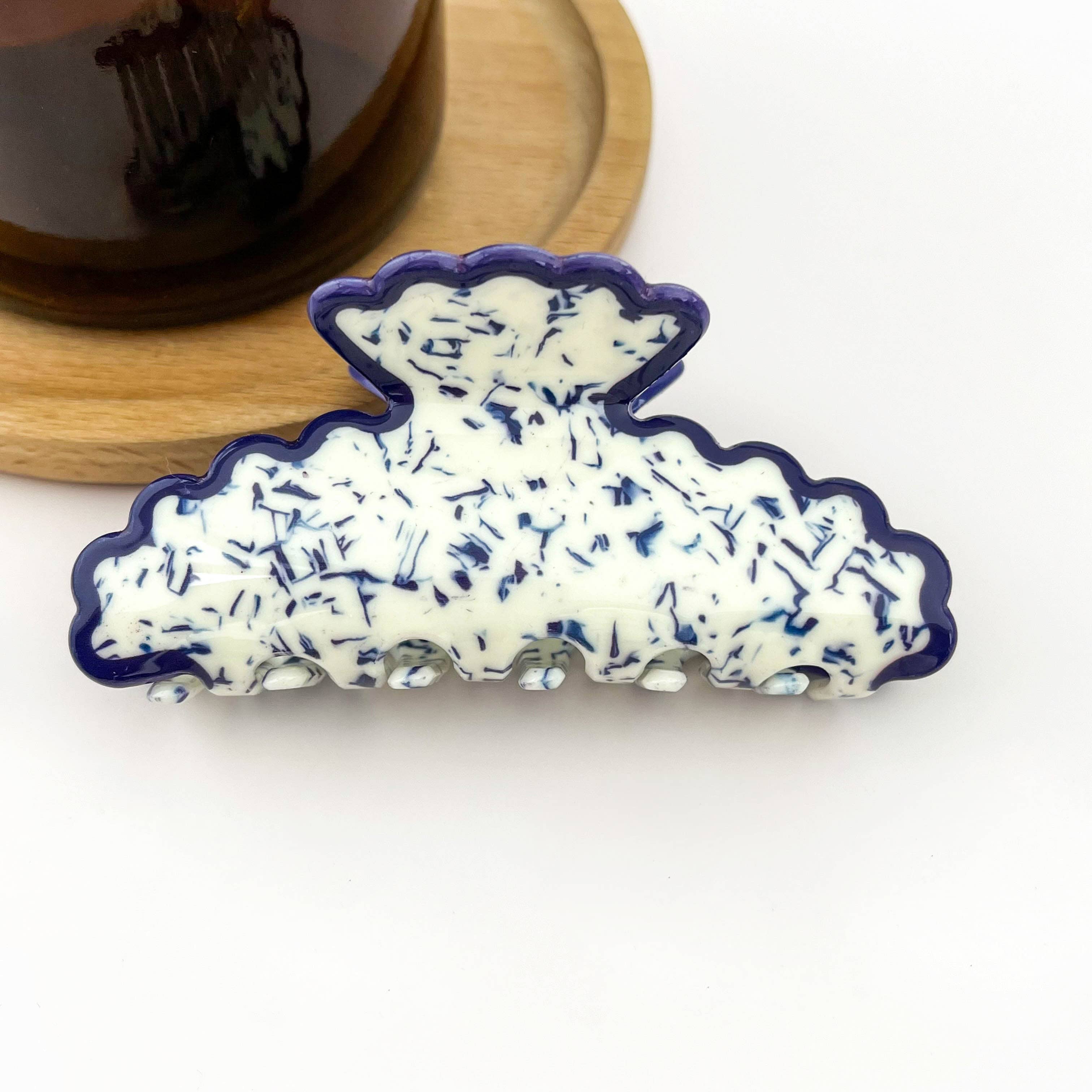 Wavy Edge Marble Claw Clip