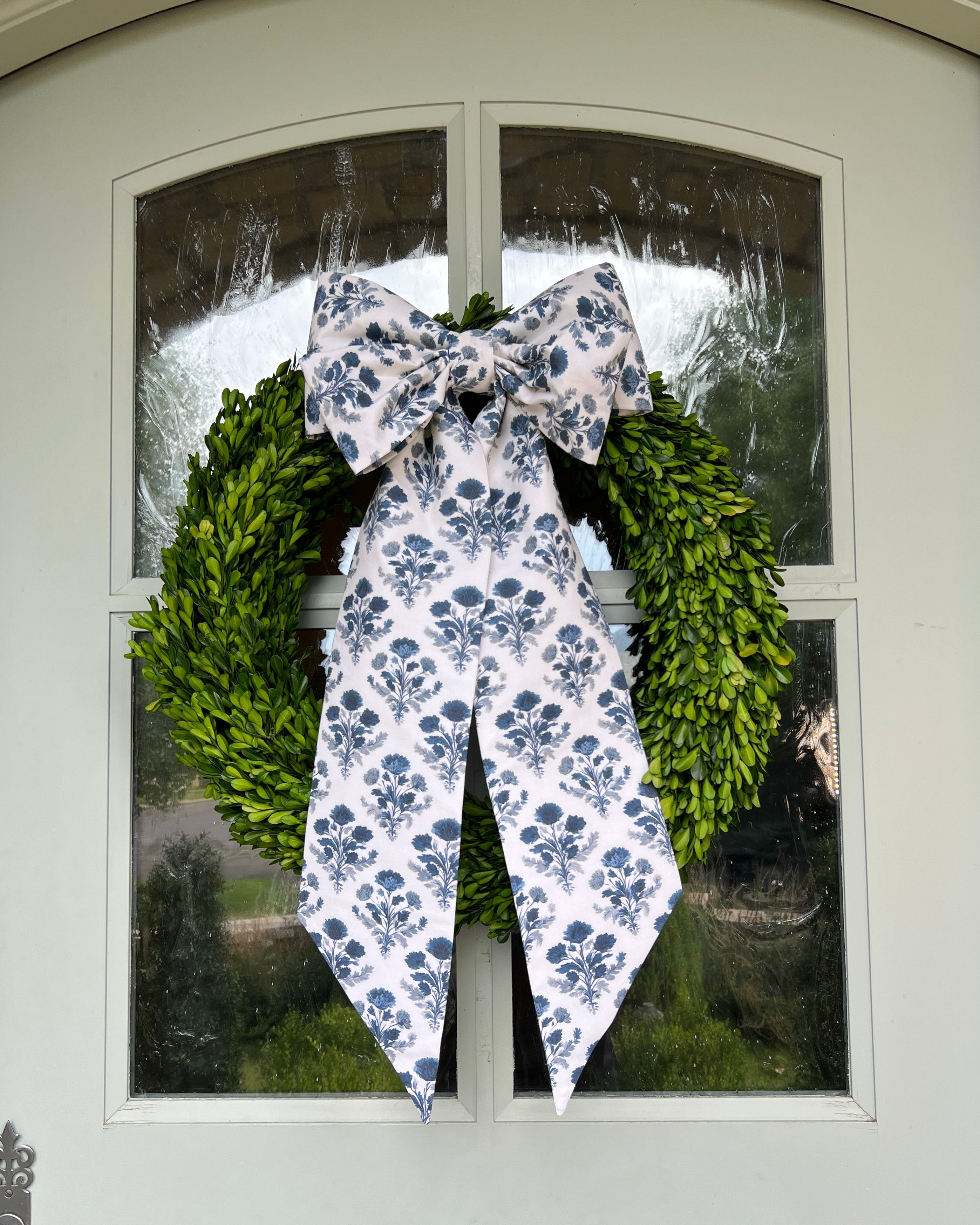 Hampton Garden Wreath Bow
