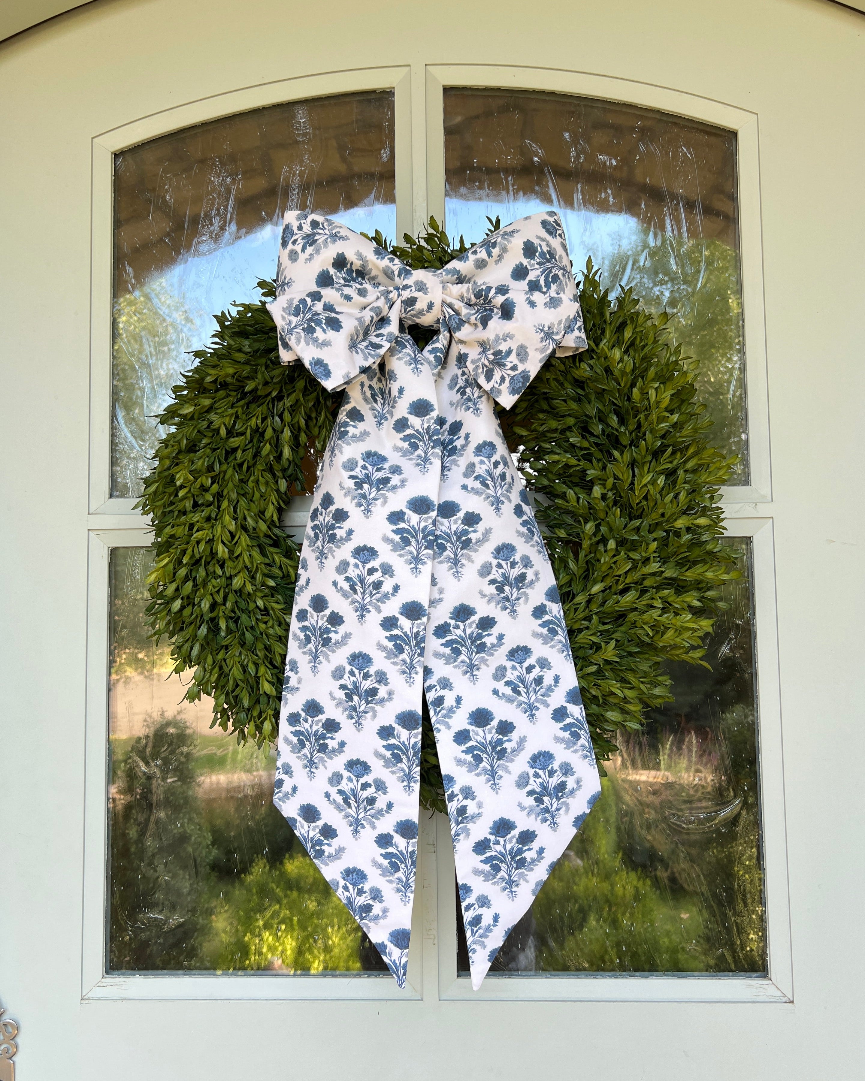 Hampton Garden Wreath Bow
