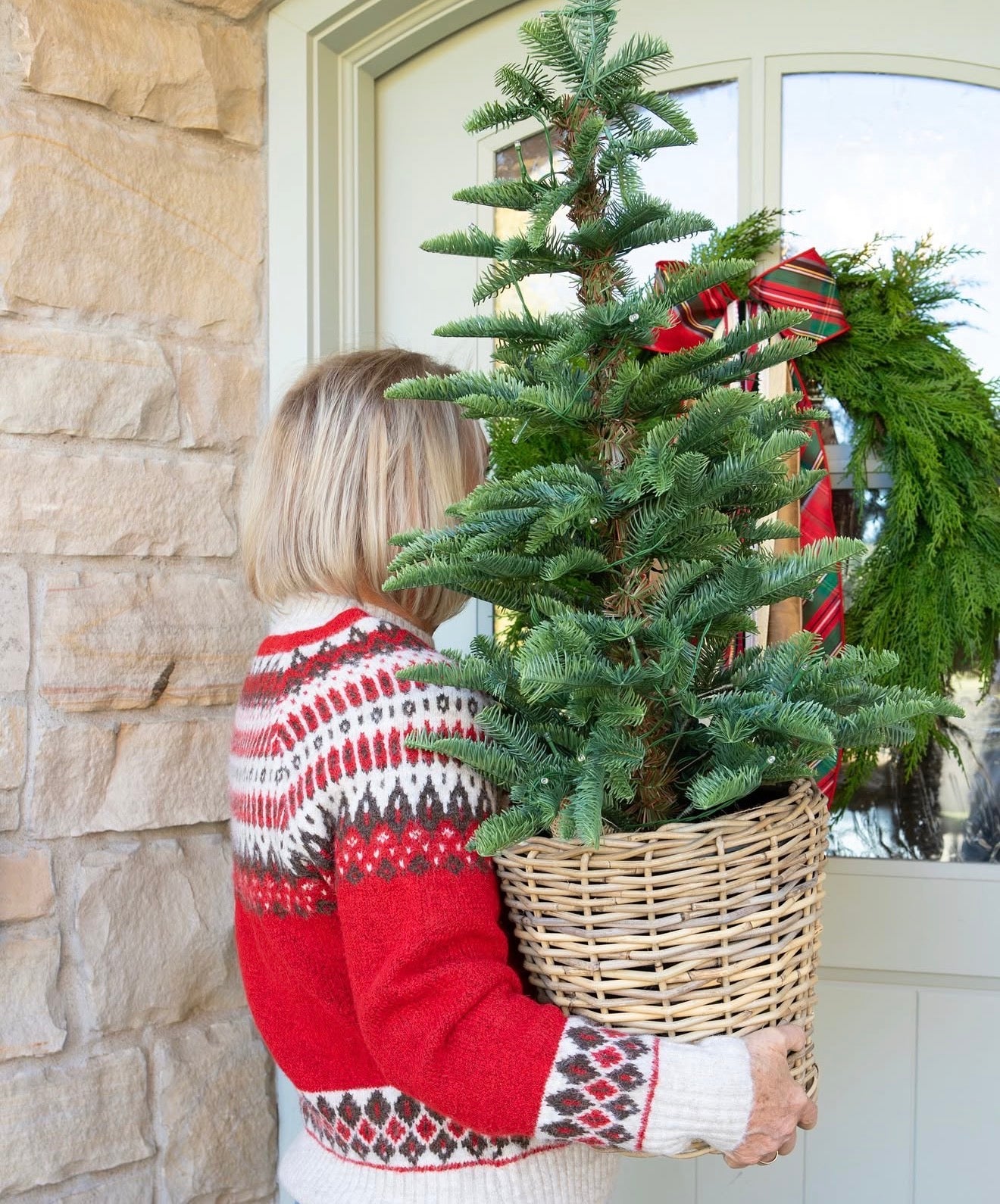 Rattan Round Basket Planter