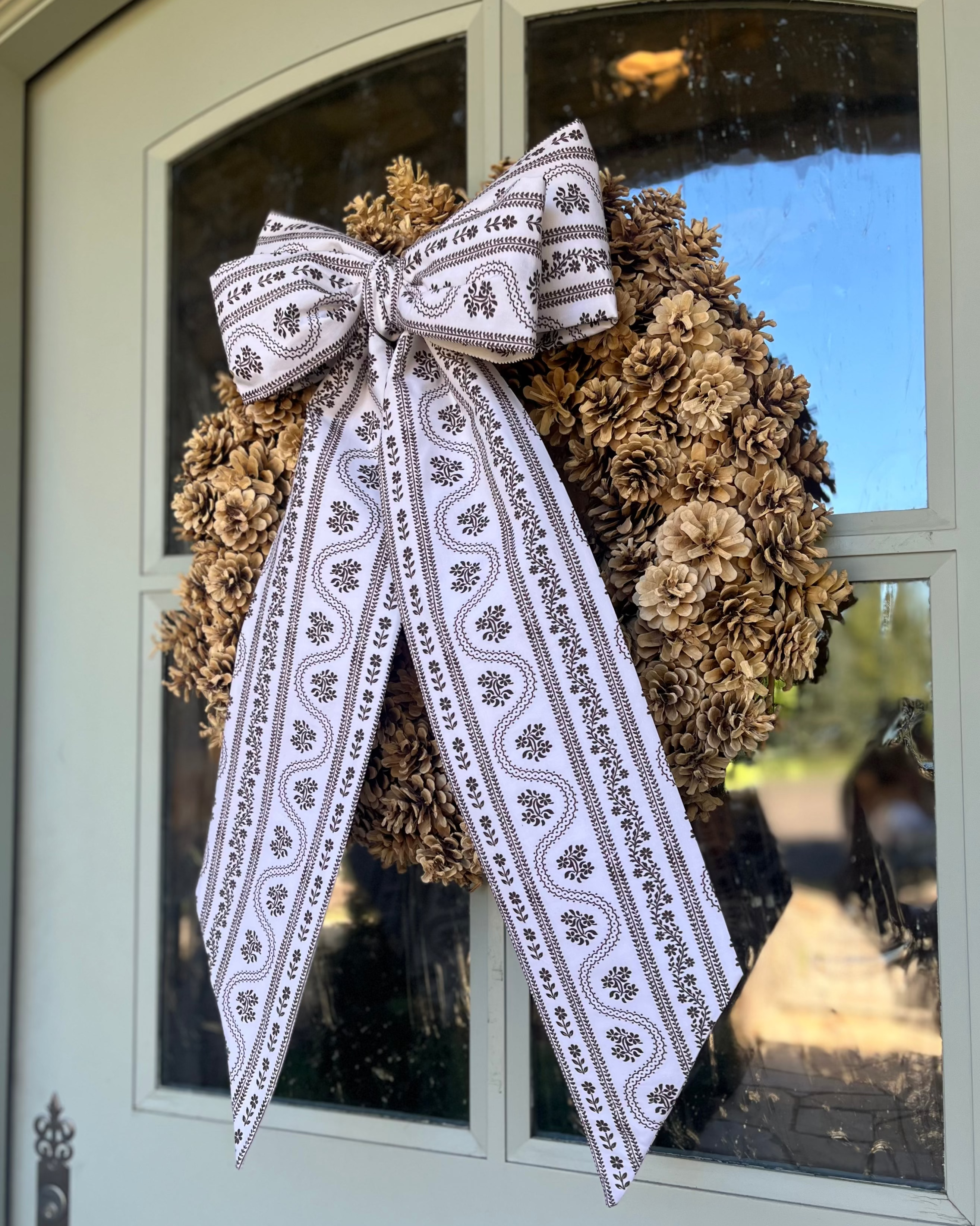Celeste Ivory | Bramble Wreath Bow