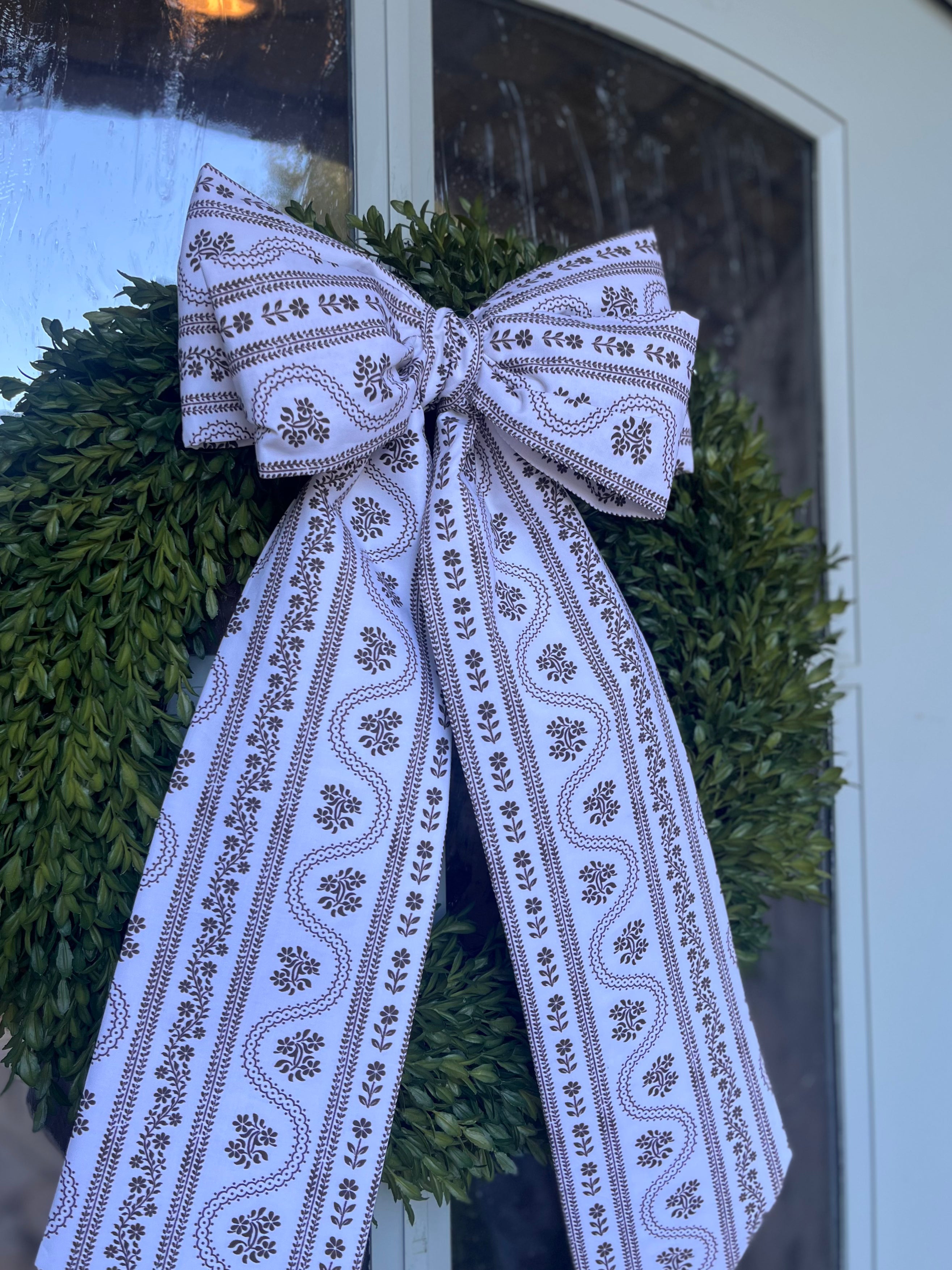 Celeste Ivory | Bramble Wreath Bow