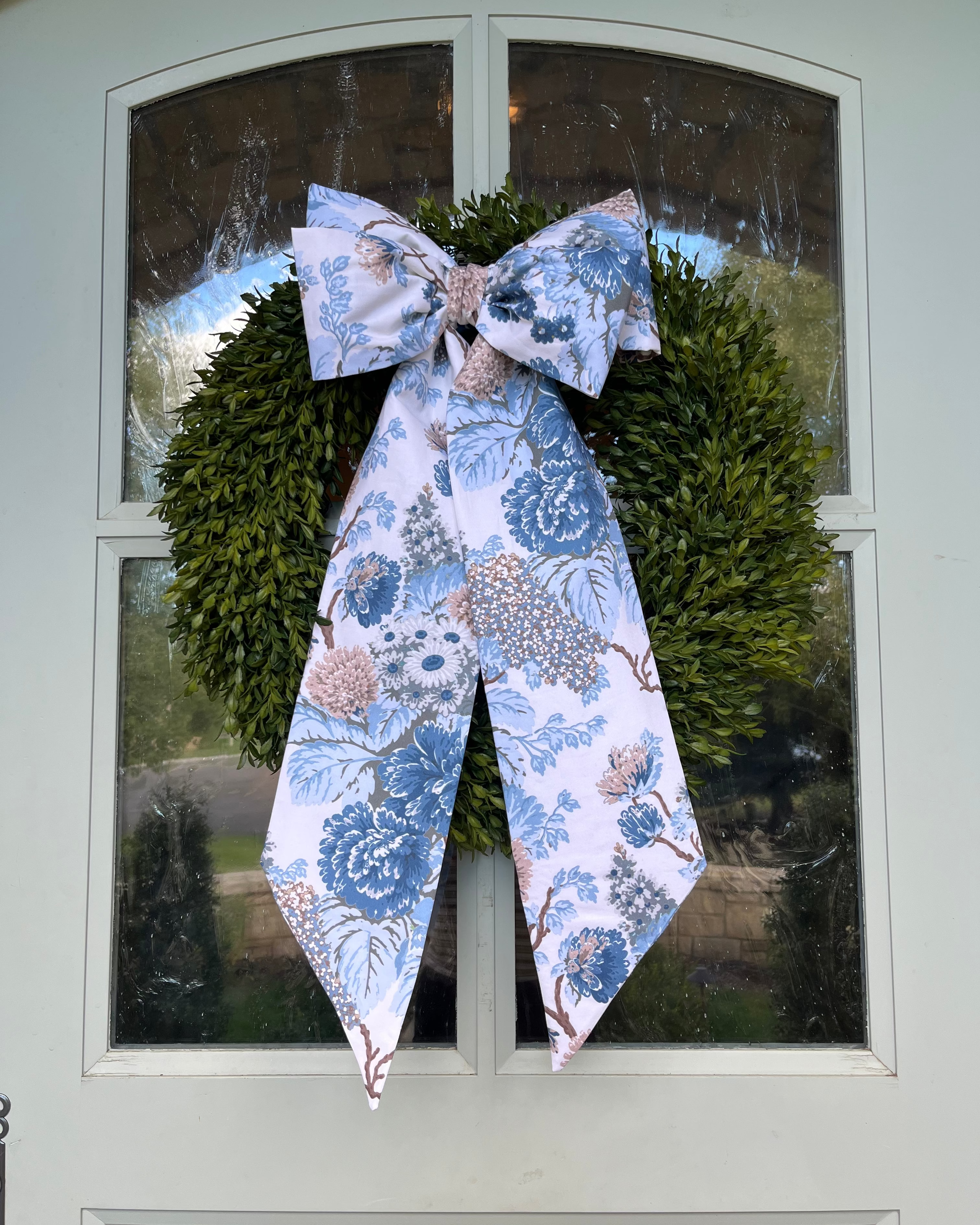 Colette Lakehouse | Bramble Wreath Bow
