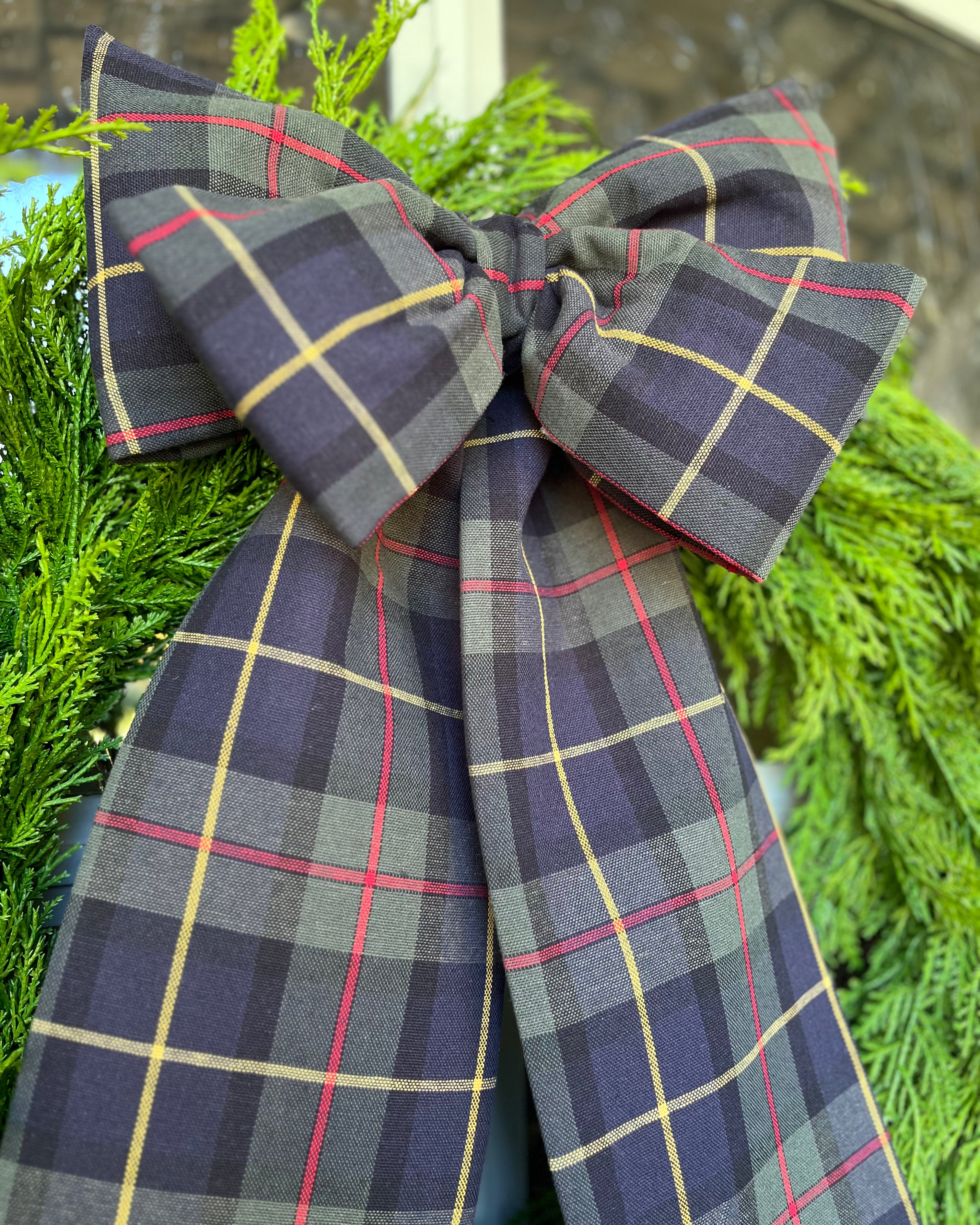 Haven Holiday Wreath Bow