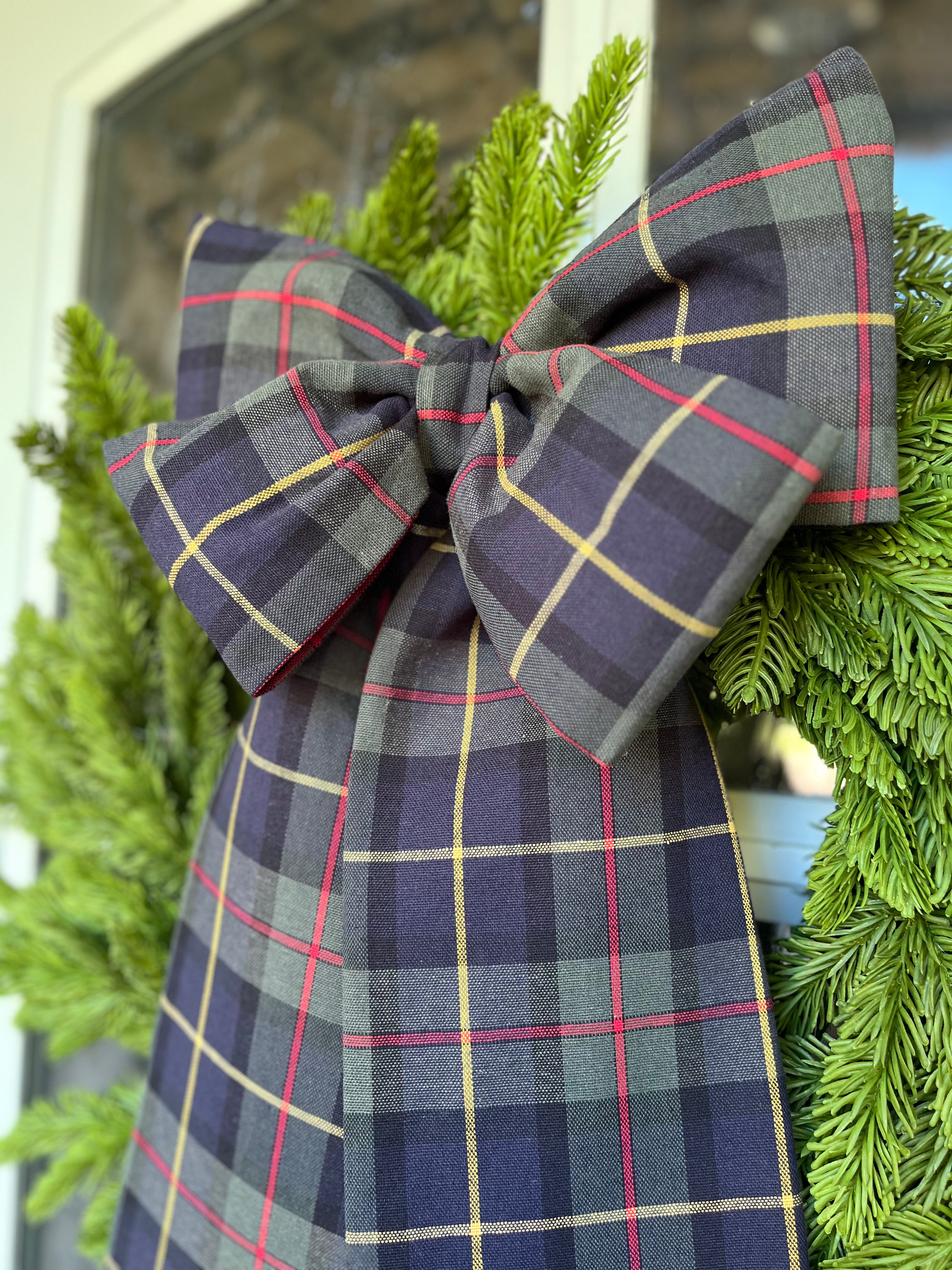 Haven Holiday Wreath Bow