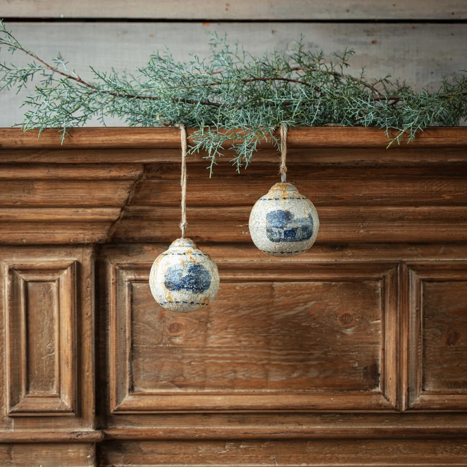 Tole Ornament