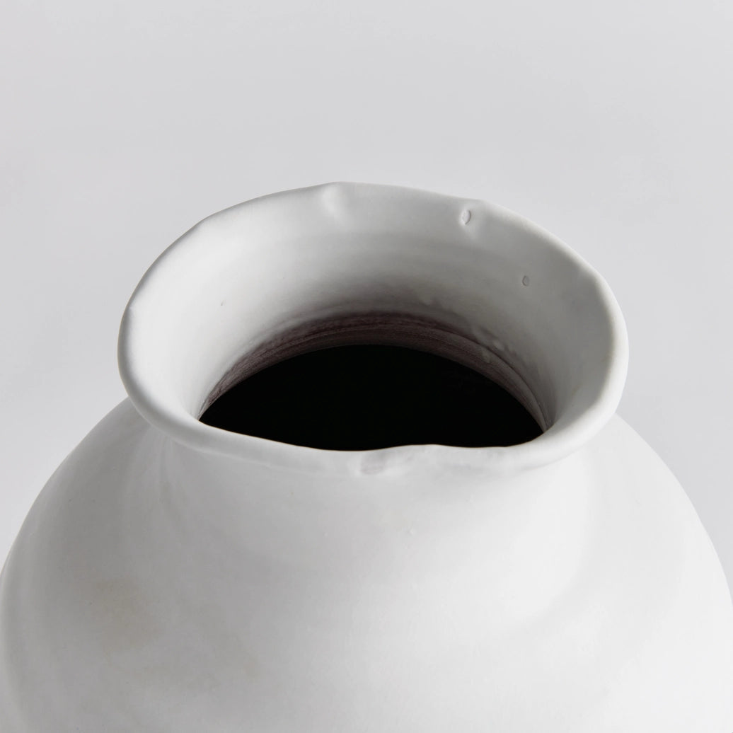 Mirela Vase Medium - White