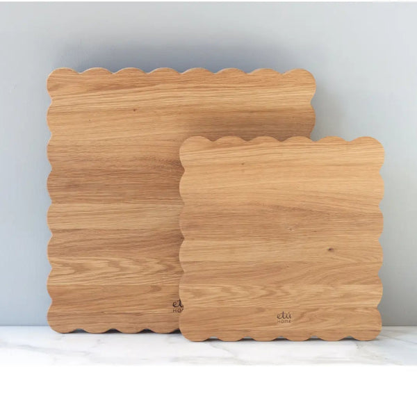 Square Scalloped Cutting Board