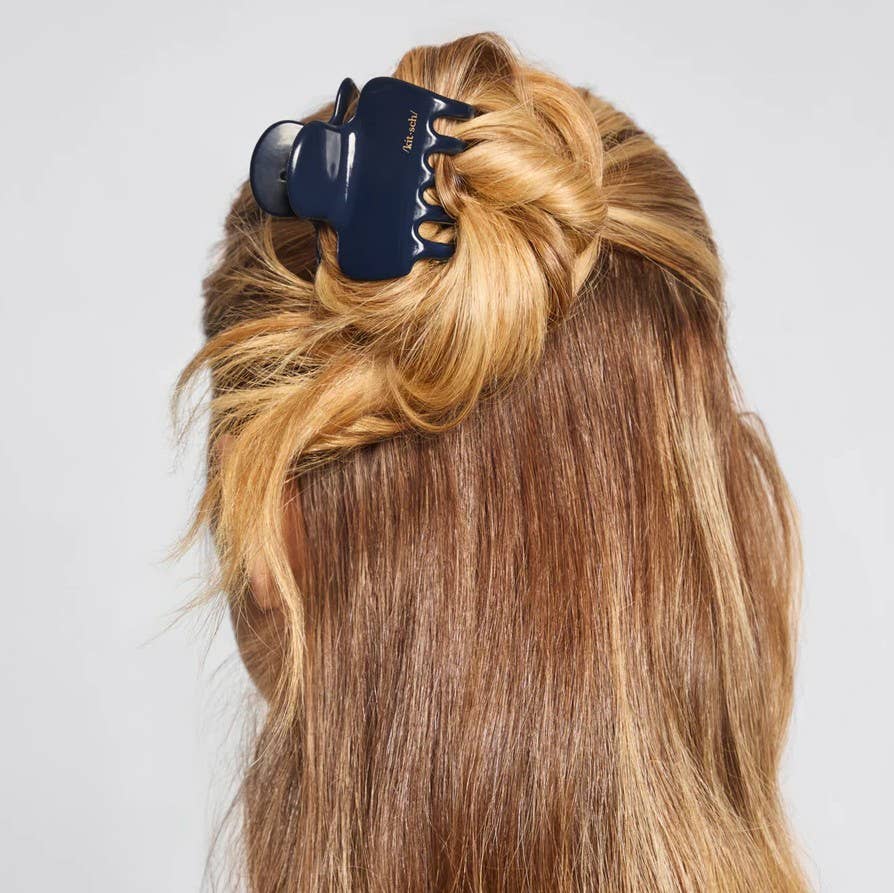 Medium Blue Orchid Claw Clip