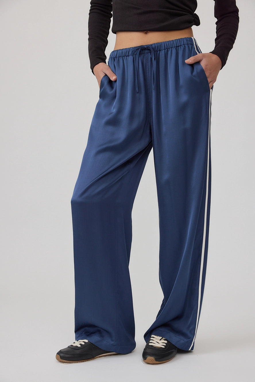 Casey Straight Pant