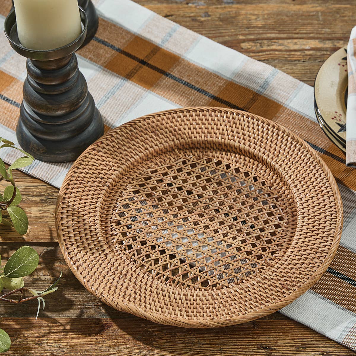 Rattan Cane Weave Charger