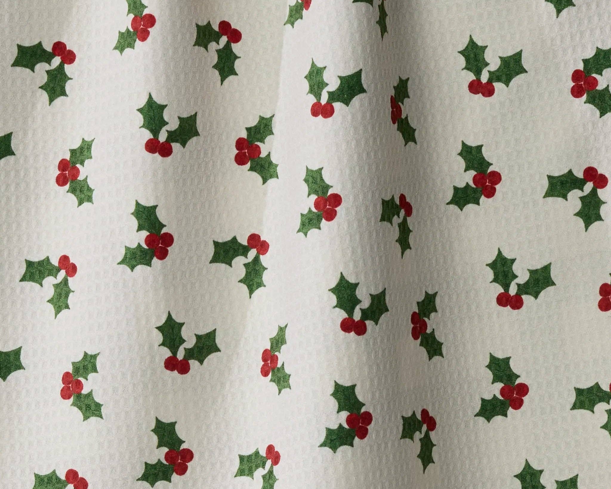 Holiday Holly Luxe Towel