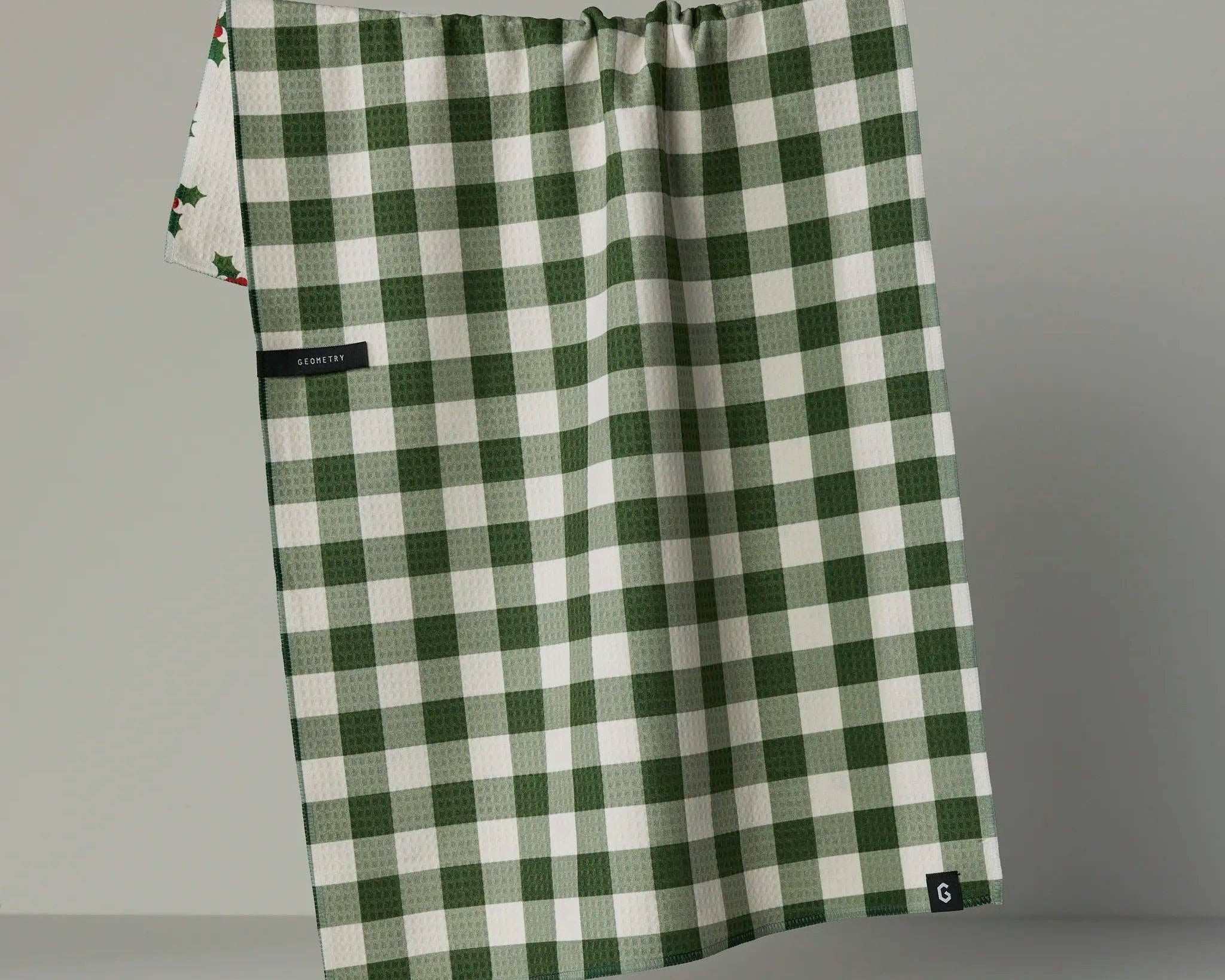 Holiday Holly Luxe Towel
