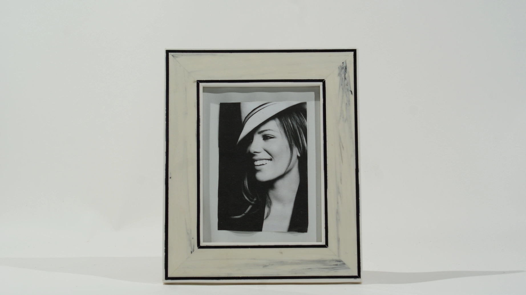 Photo Frame Dingo 5"x7"