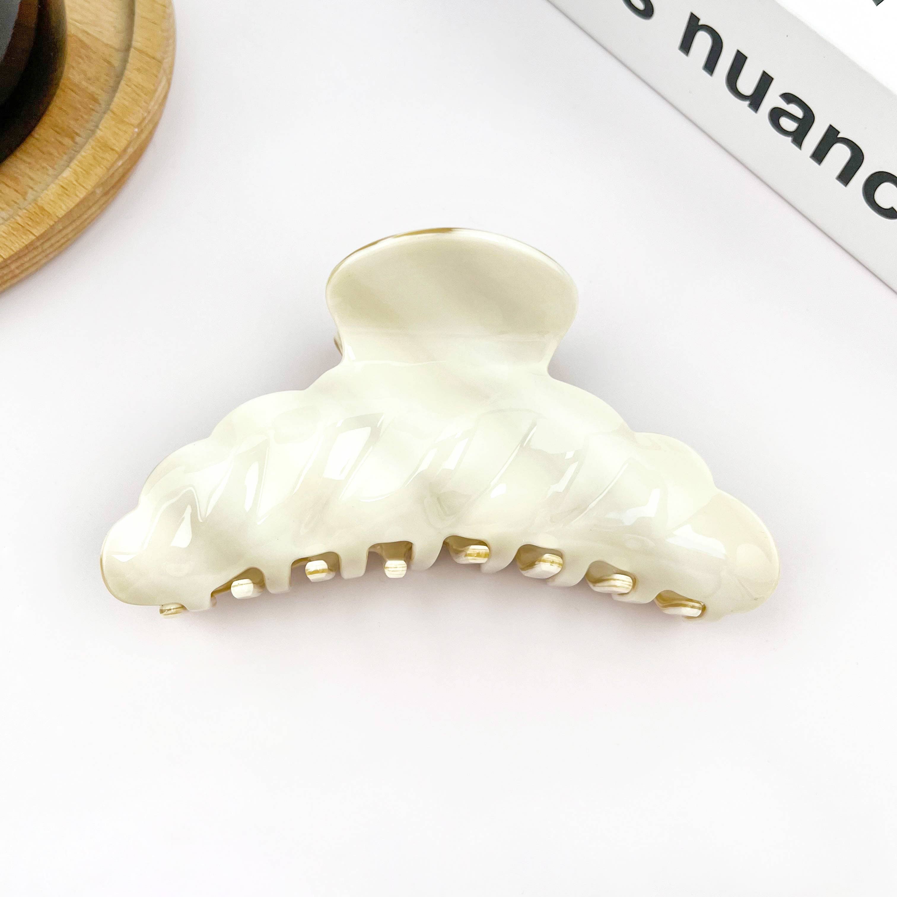 Beige Curved Claw Clip