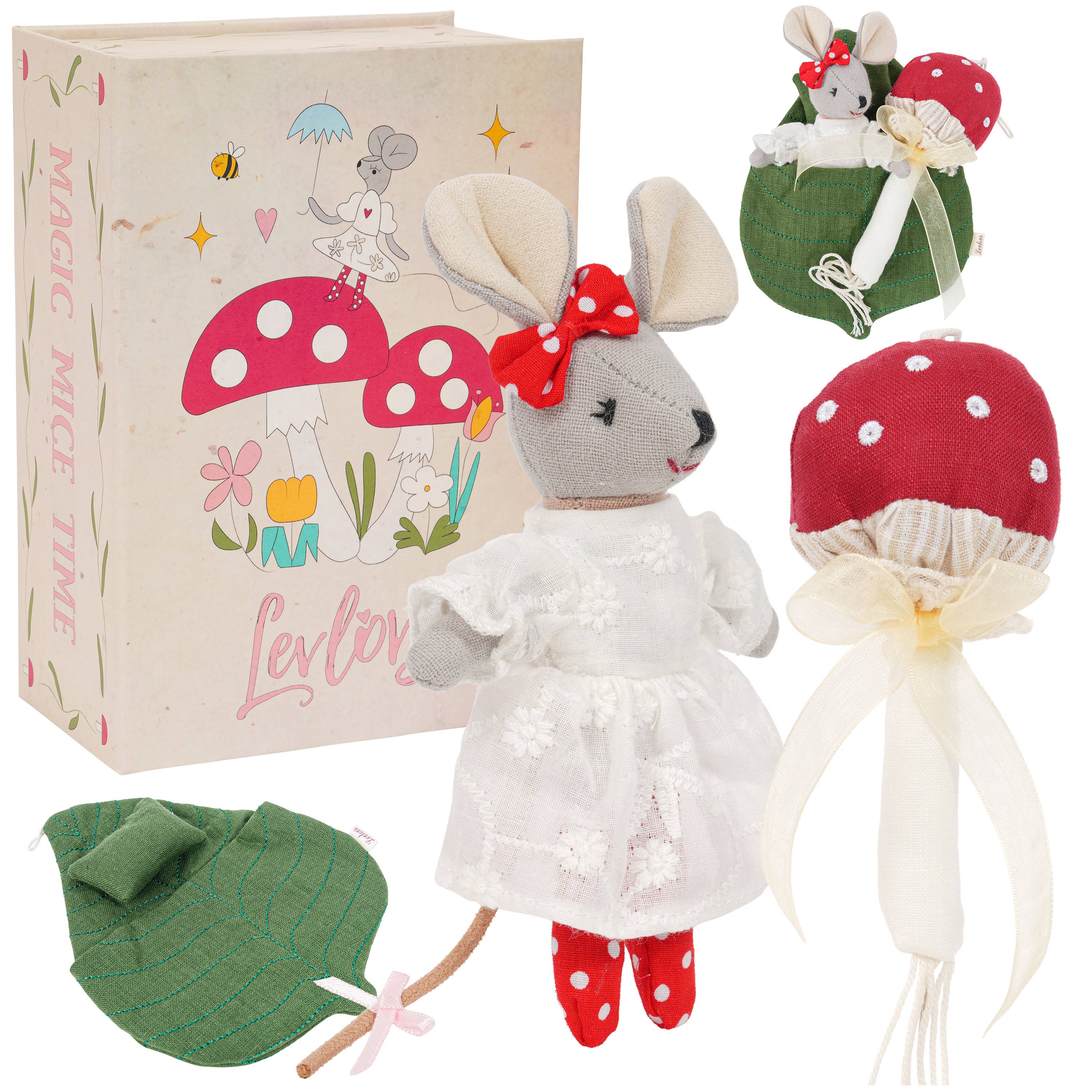 Mouse and the Mushroom Wonder Forest Set Red