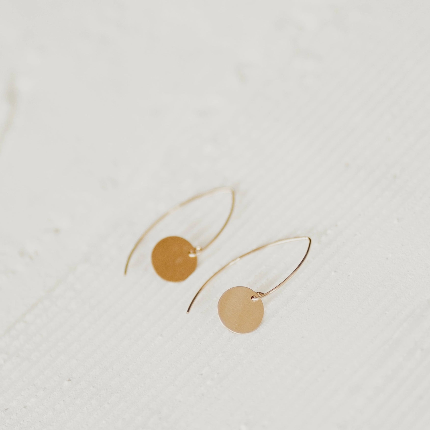 Dainty Dot Earring