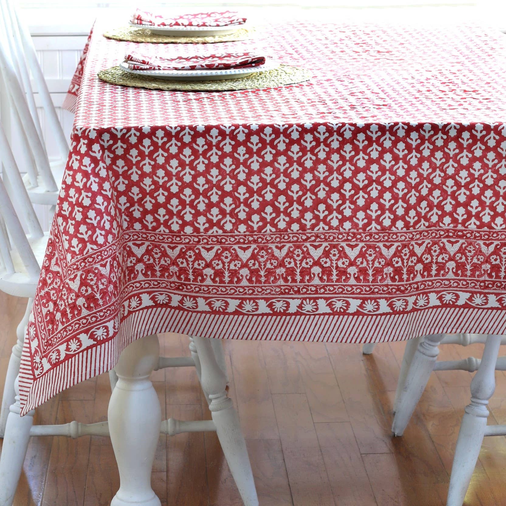 Charlotte Berry Tablecloth