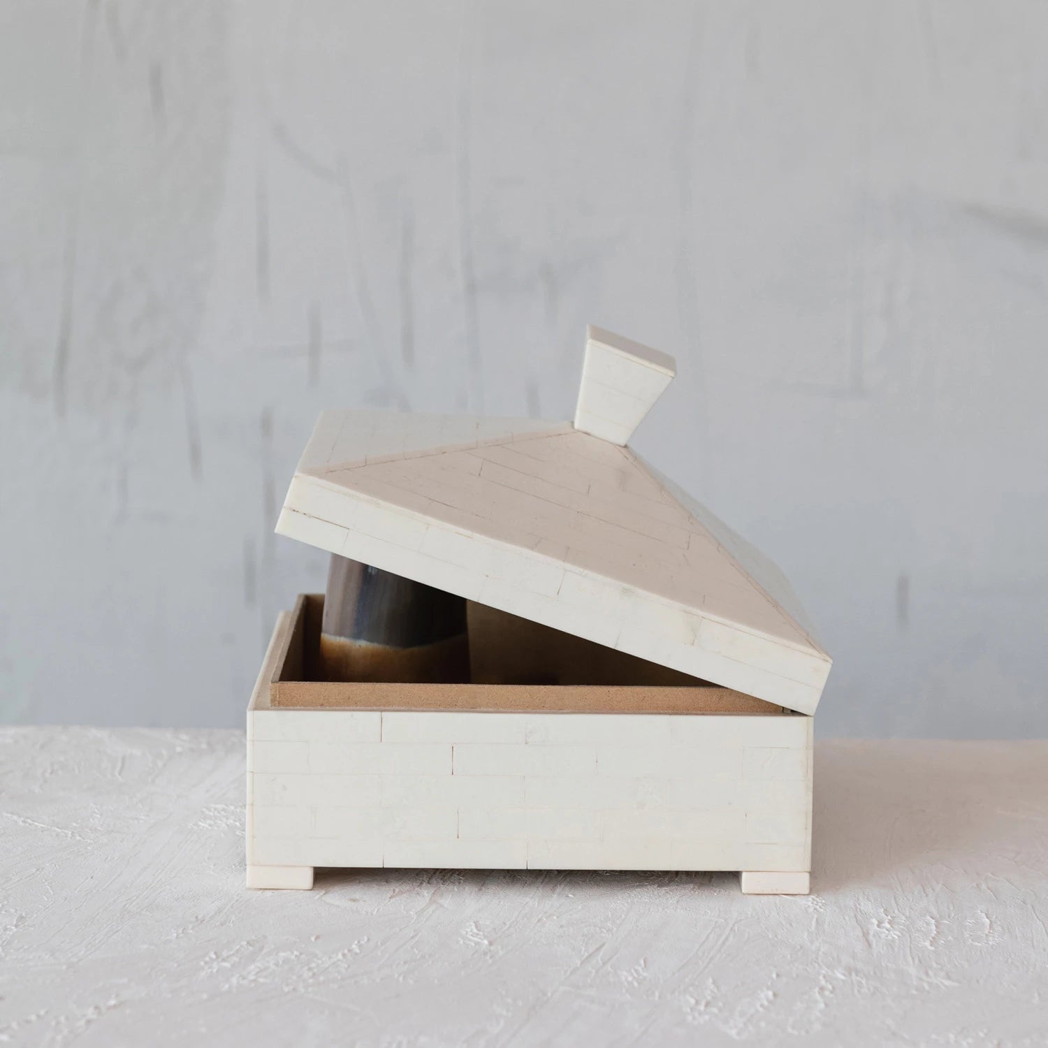 Resin Box with Pyramid Shaped Lid & Knob