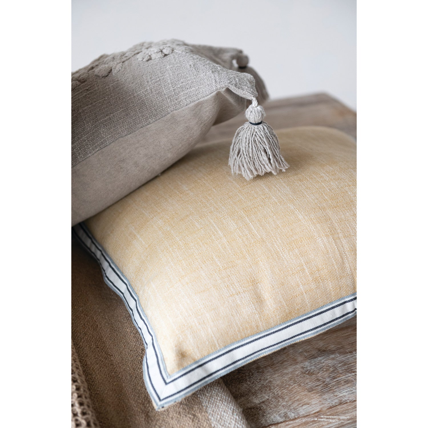 Alden Pillow