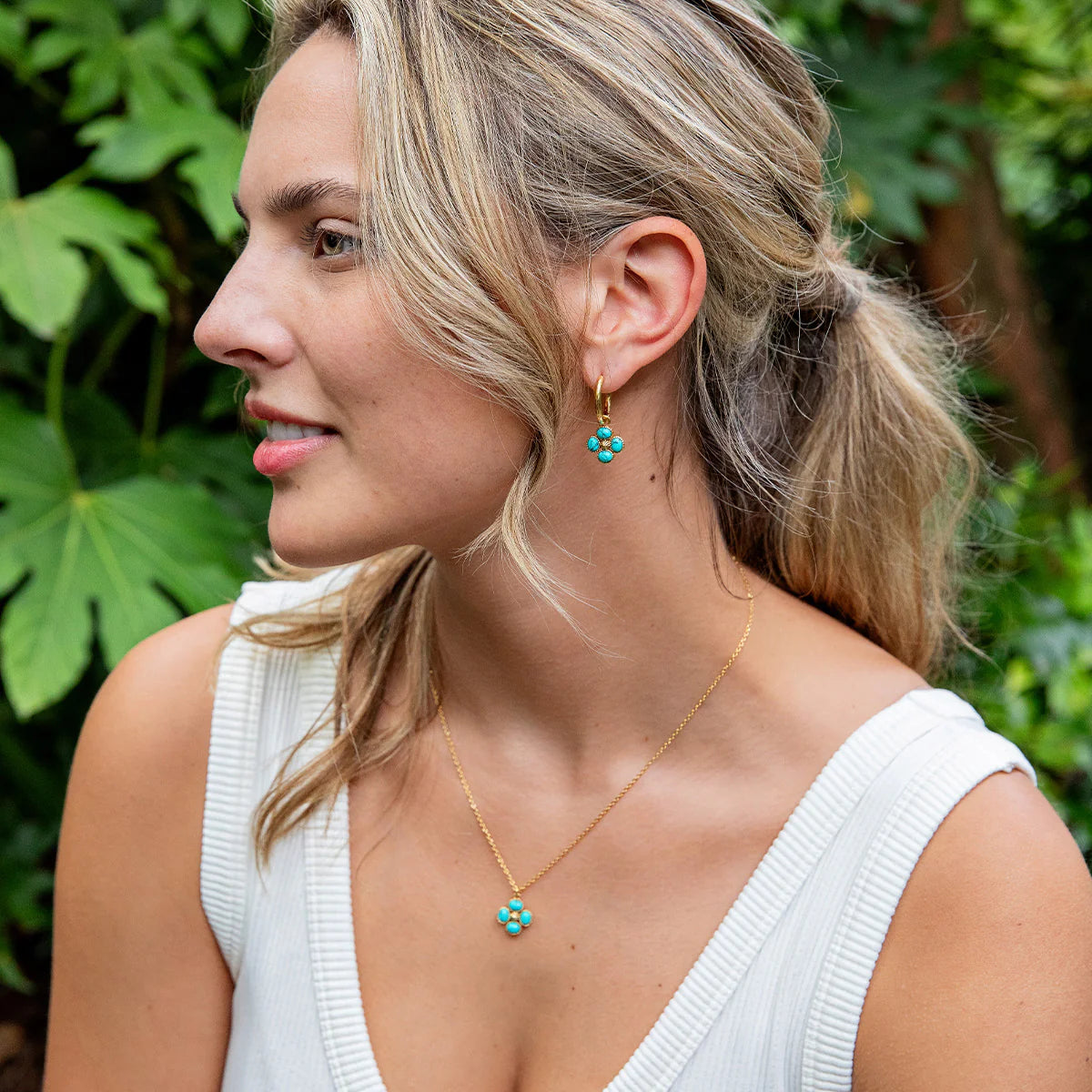 Berry Clover Double Sided Turquoise Necklace
