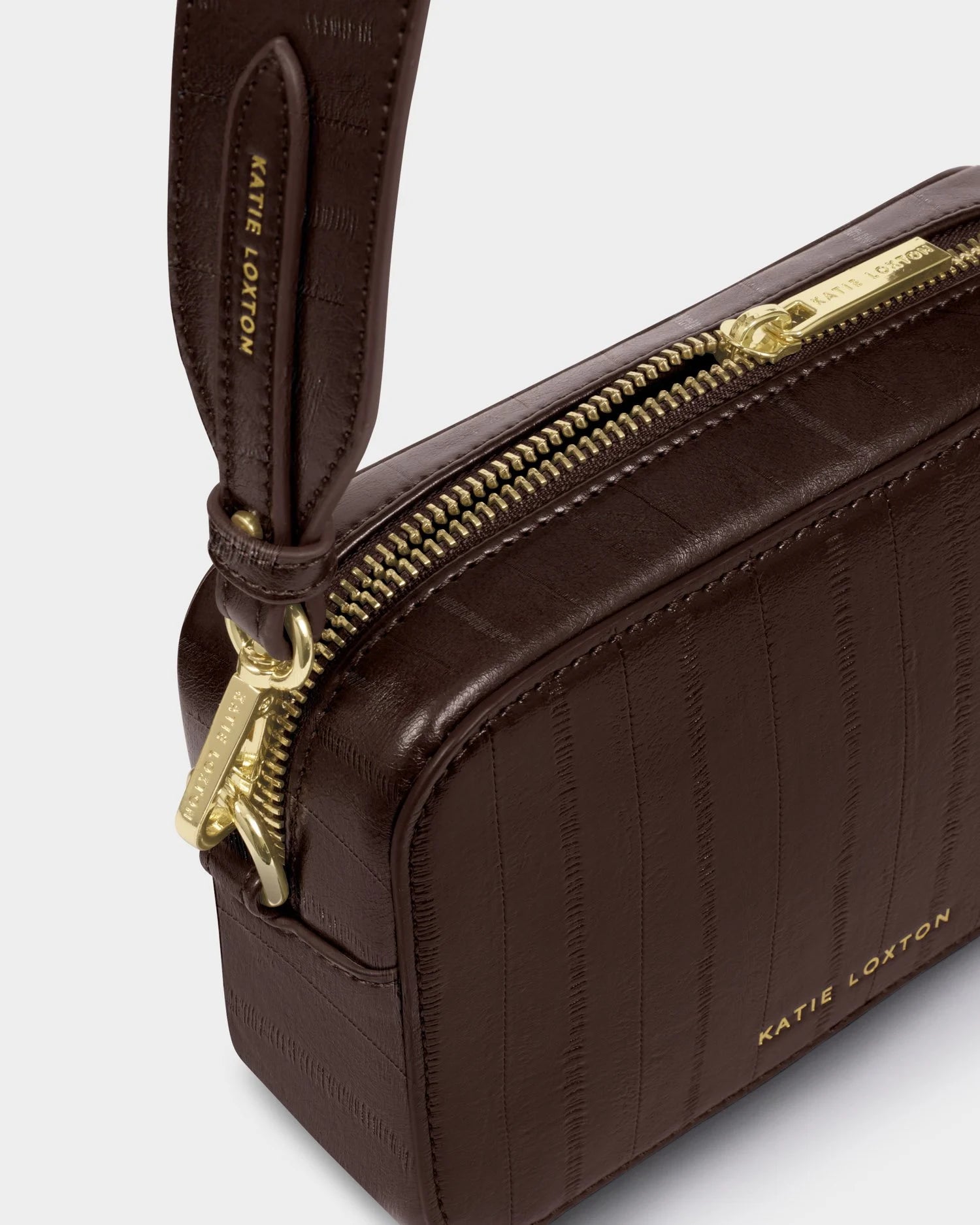 Avery Small Crossbody Bag