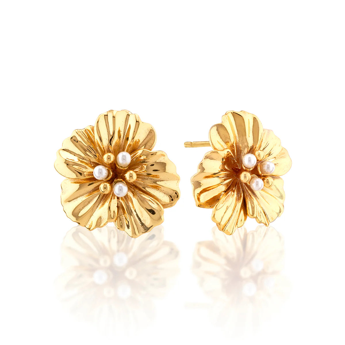 Meadow Nasturtium Pearl Stud Earrings