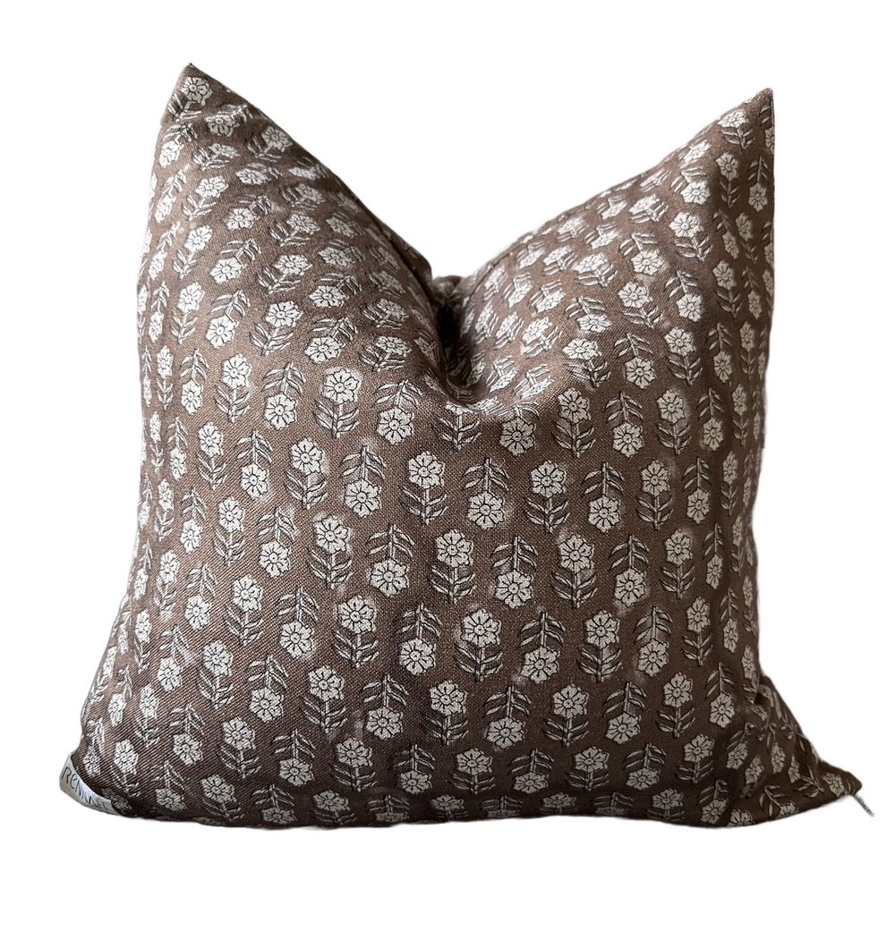 Roux Outdoor/Indoor Pillow Cover