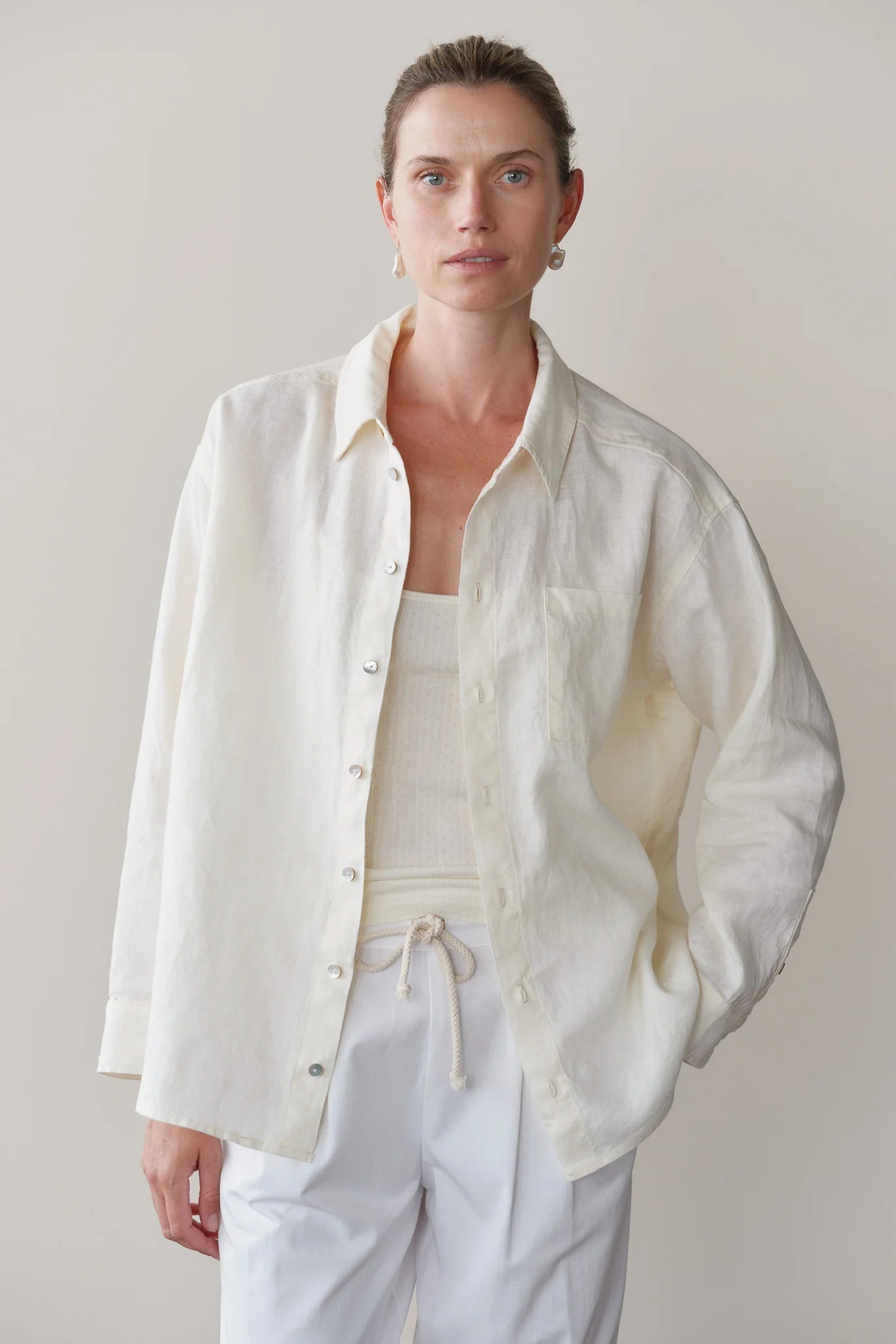 The Linen Relaxed Shirt