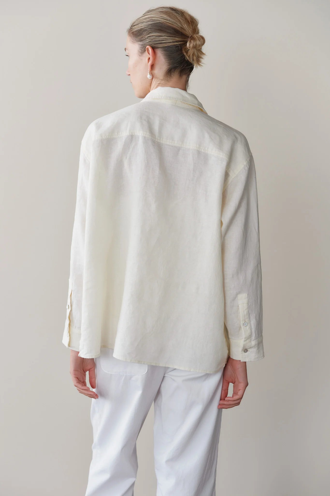 The Linen Relaxed Shirt