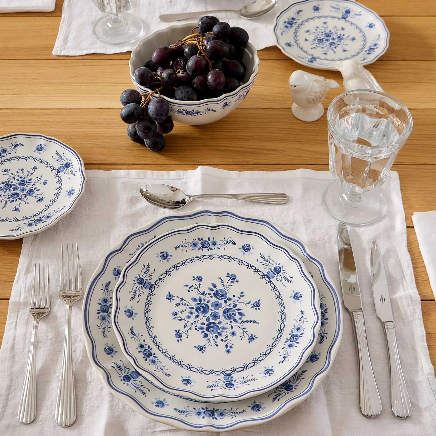 Vila Appetizer Plate Set of 6