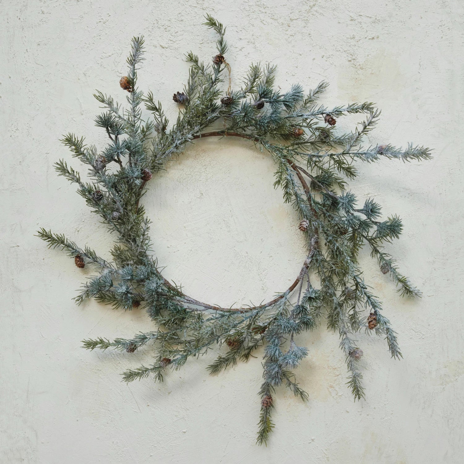 Faux Spruce Wreath w/ Natural Pinecones, Frost Finish, Green